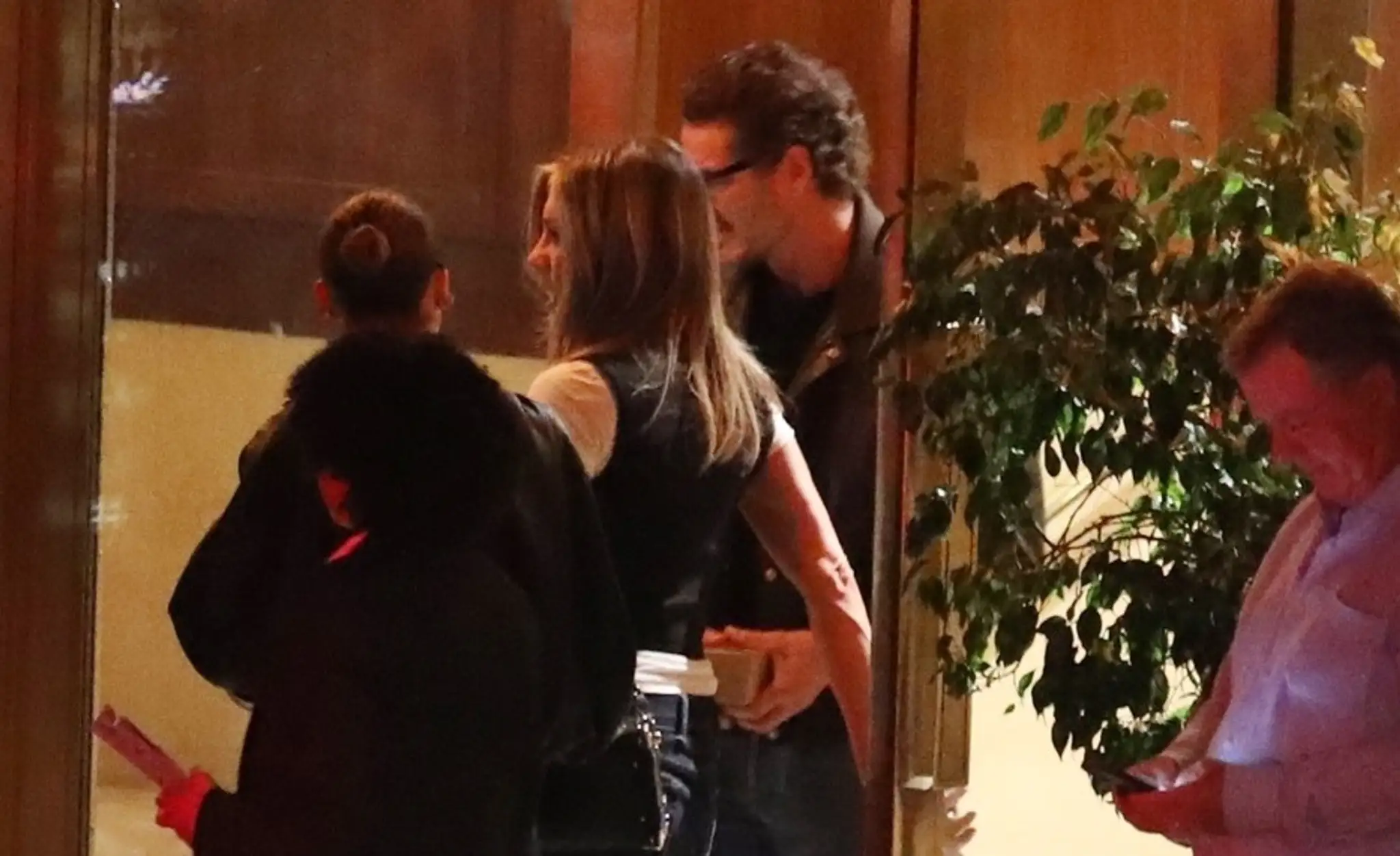 Jennifer Aniston a Pedro Pascal na spoločnej večeri