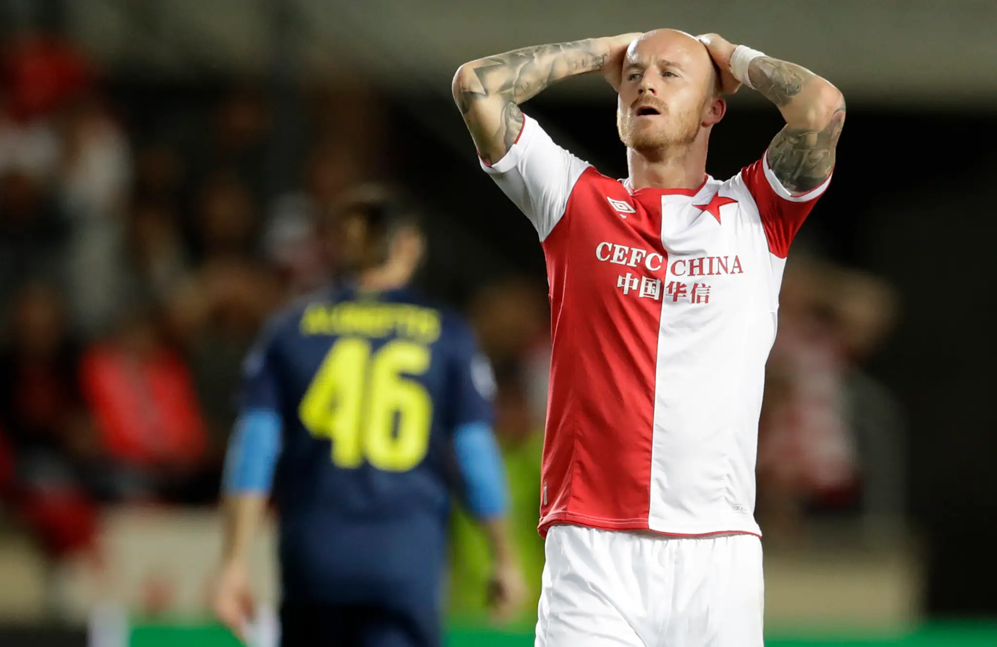 Miroslav Stoch zo Slavie si spytuje svedomie v odvete predkola play-off LM proti APOELu.
