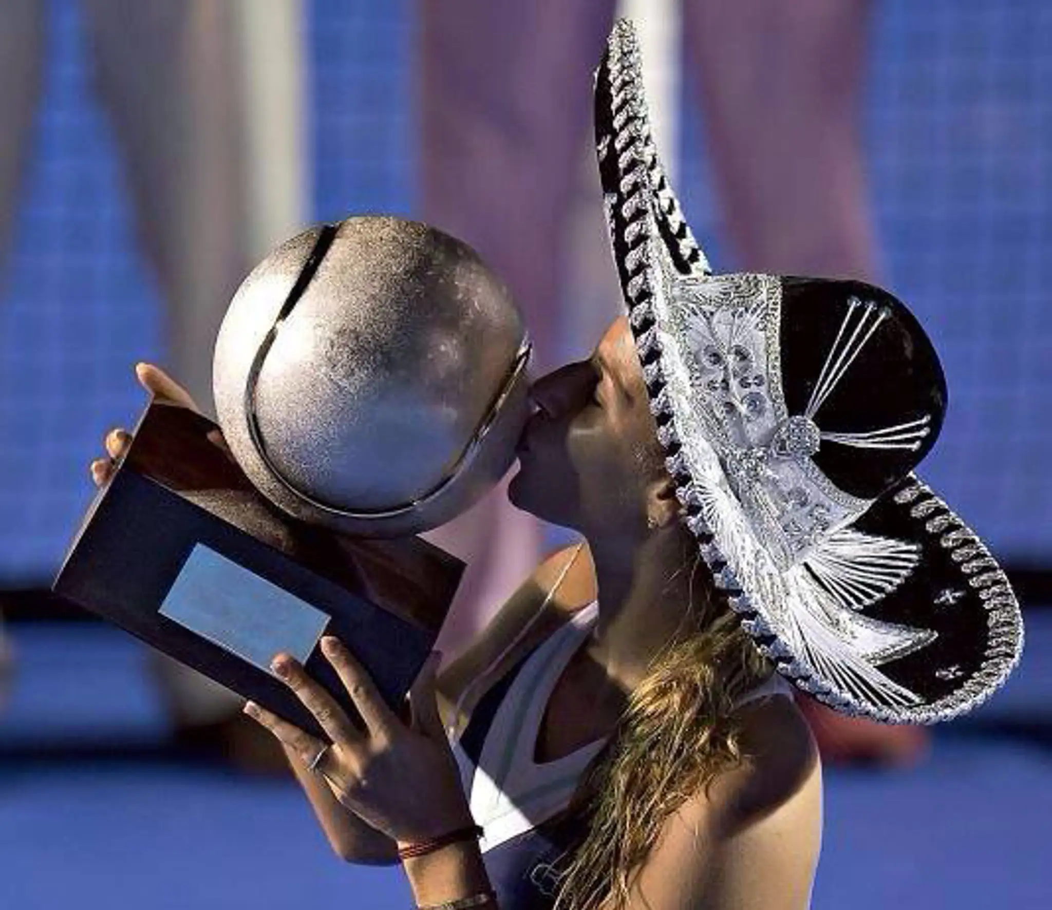 Cibulková po víťazstve v Acapulco.jpg