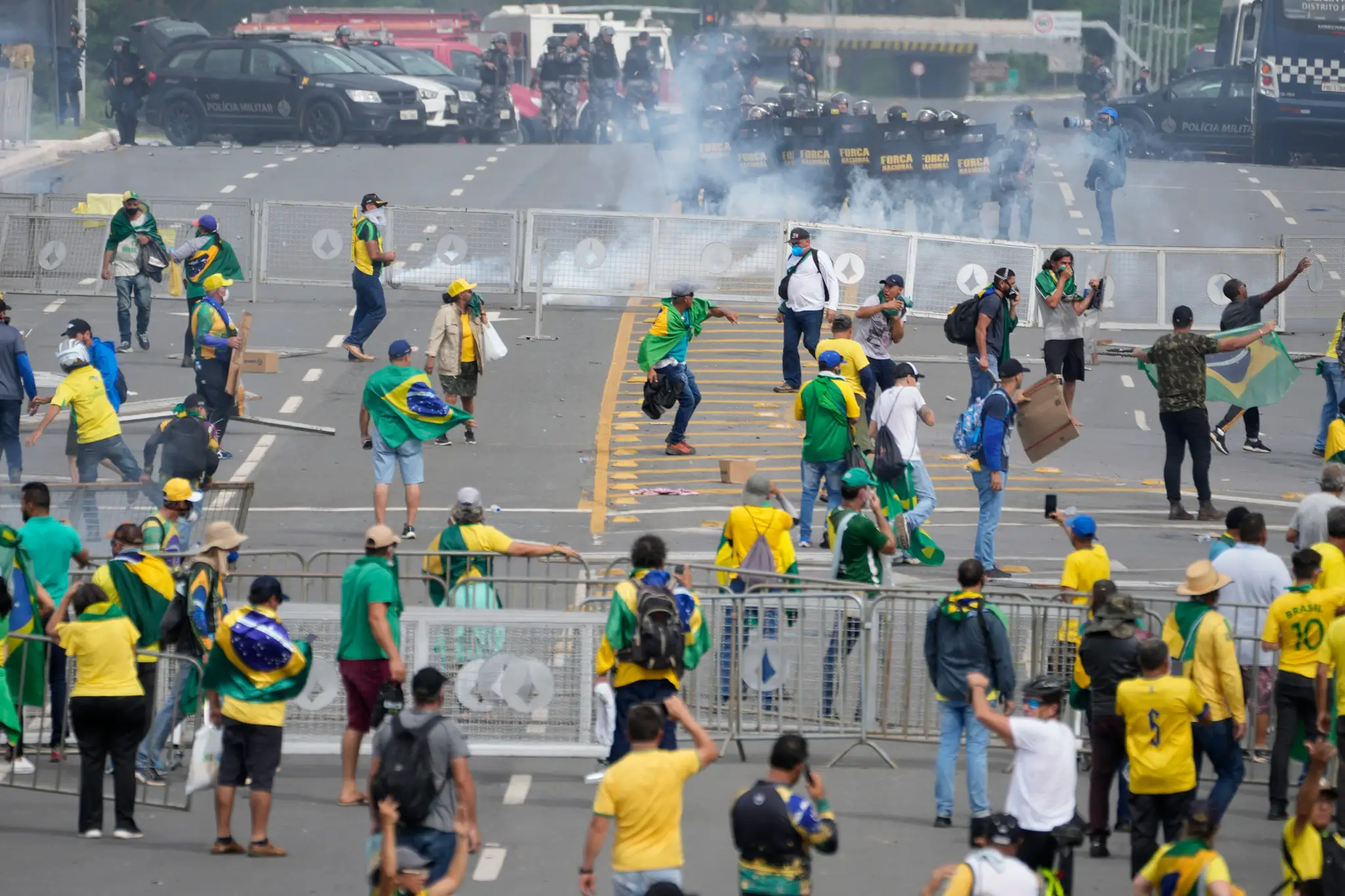 Protestujúci v Brazílii 