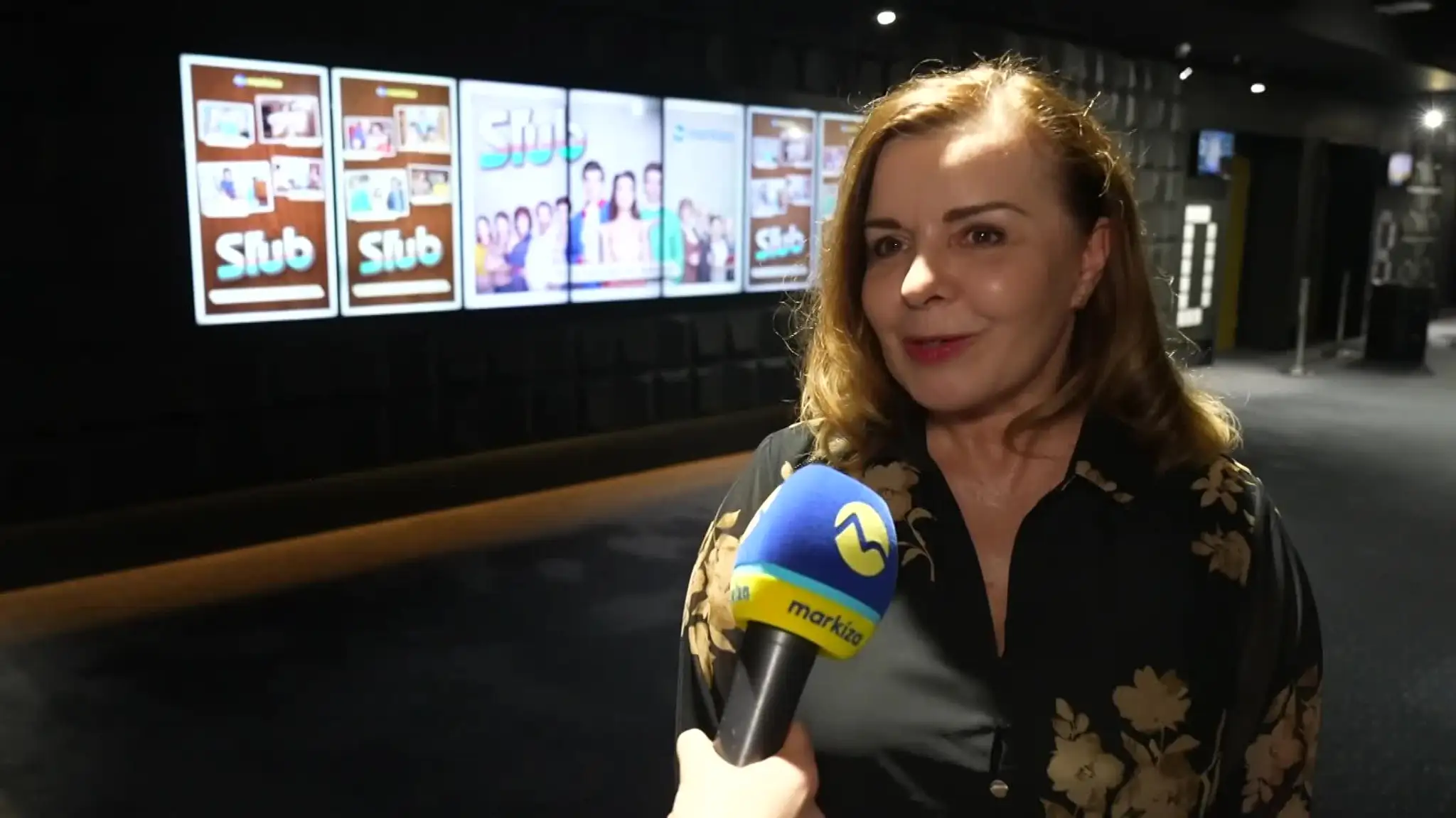 tluckova premiera komplet