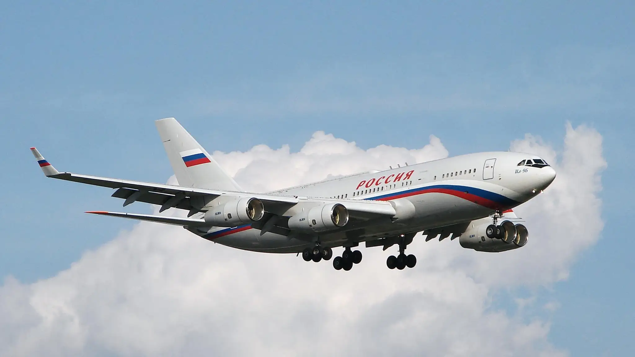 Putinove lietadlo Iljušin Il-96-300PU