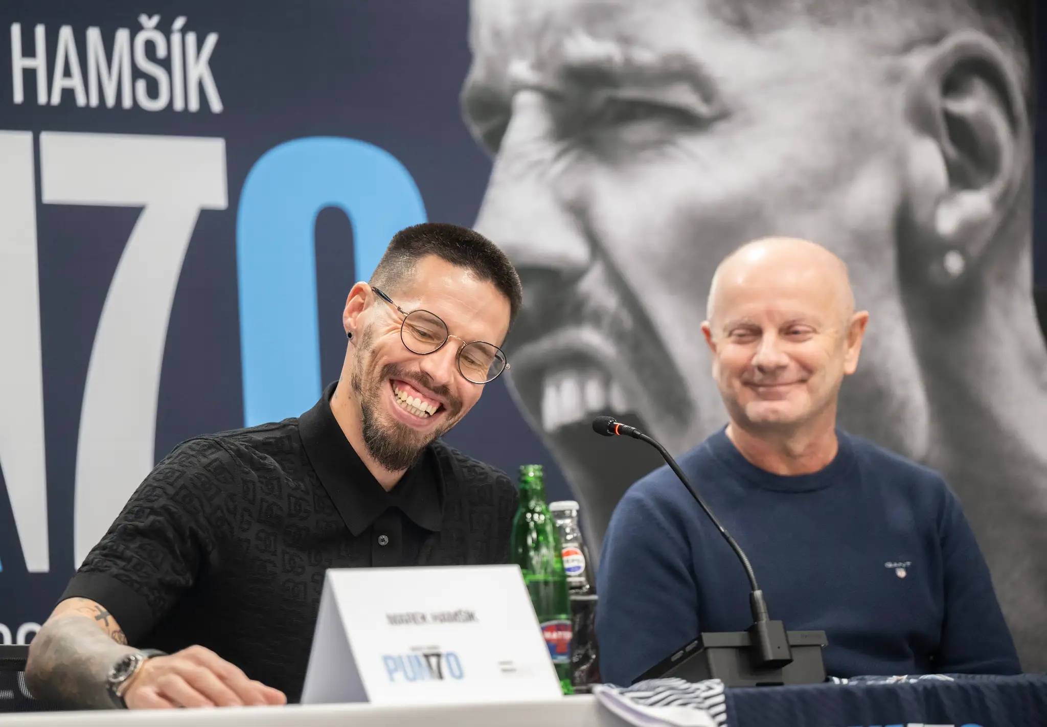 Na snímke zľava bývalý slovenský futbalista Marek Hamšík a hráčsky agent a bývalý Hamšíkov manažér Juraj Vengloš.