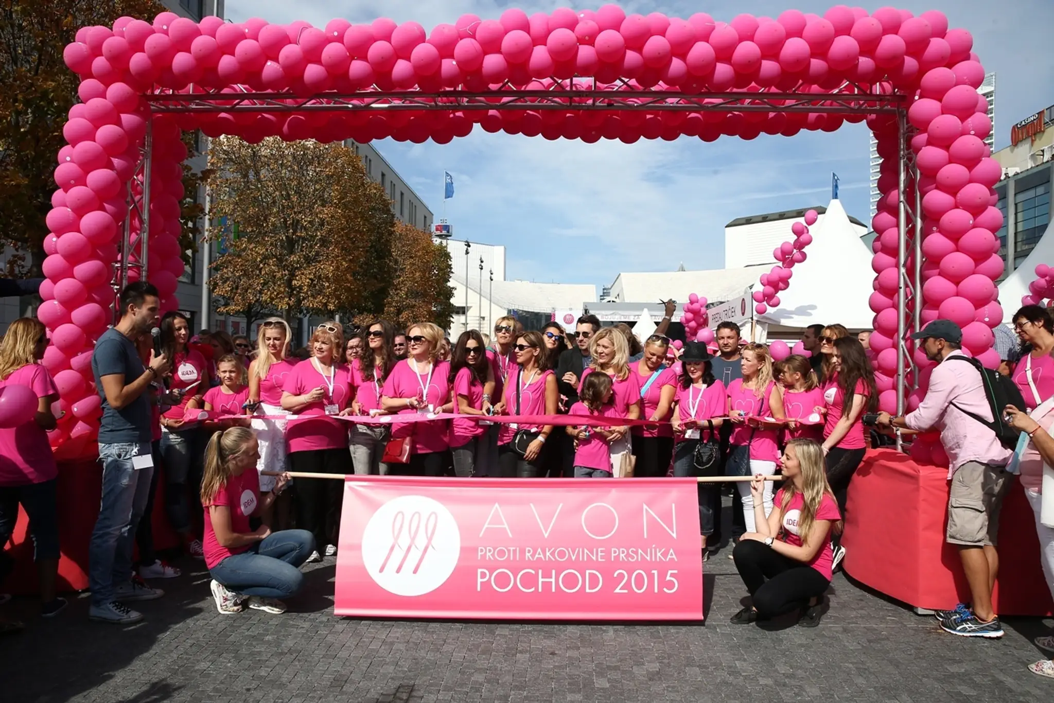 AVON Pochod 2015_1.jpg
