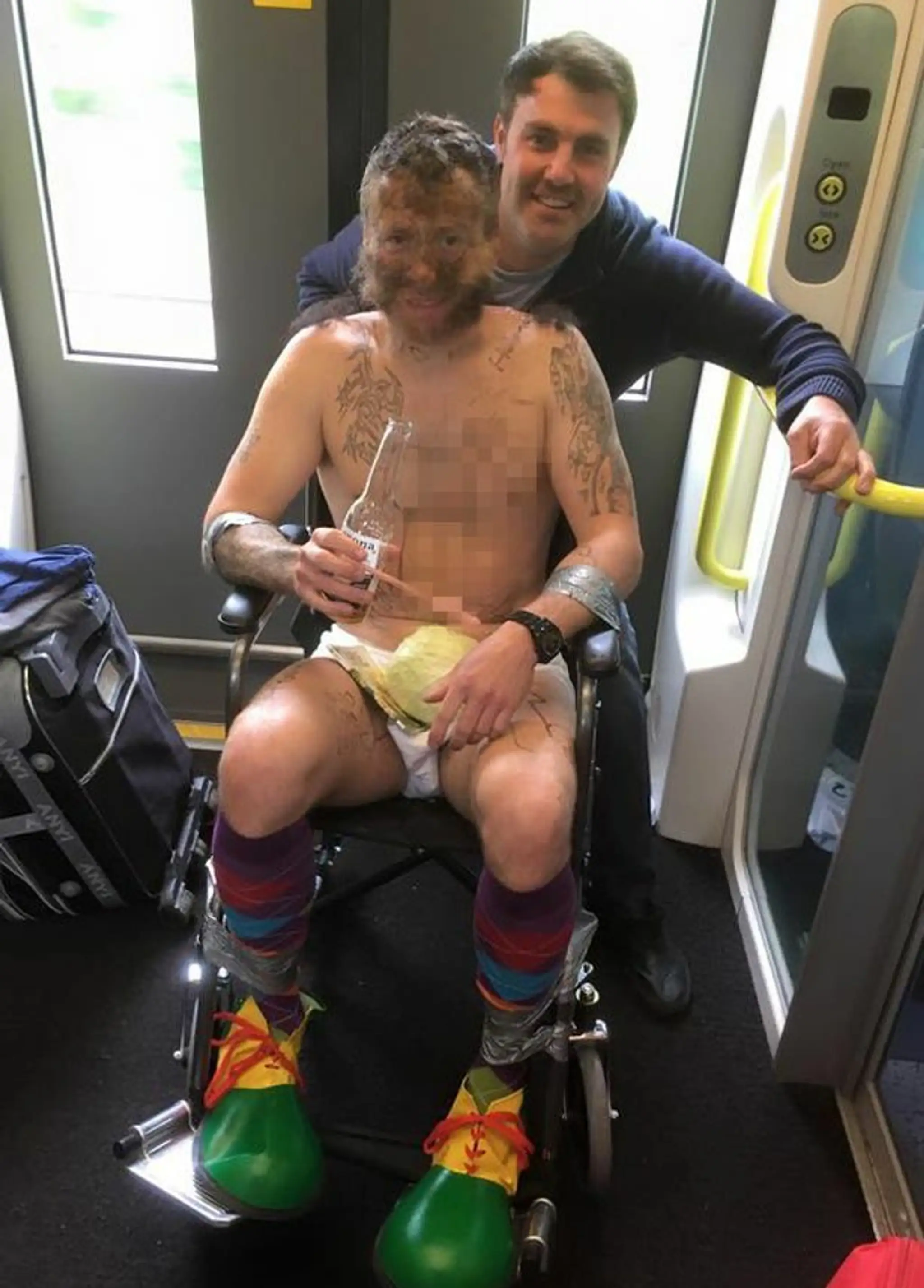 Mark mal pocit, že mu plnofúz pristane