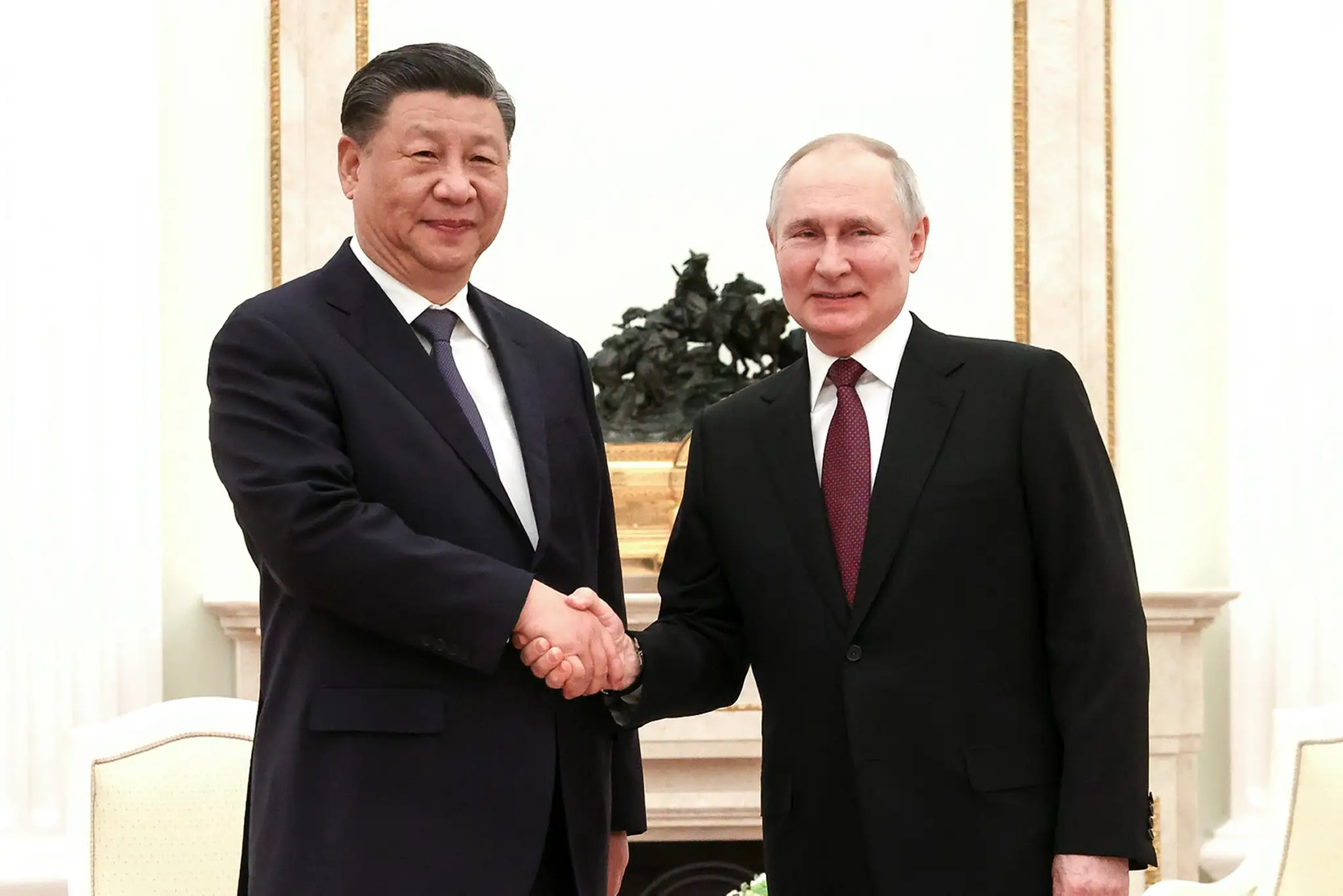 Putin privítal v Kremli Si Ťin-pchinga