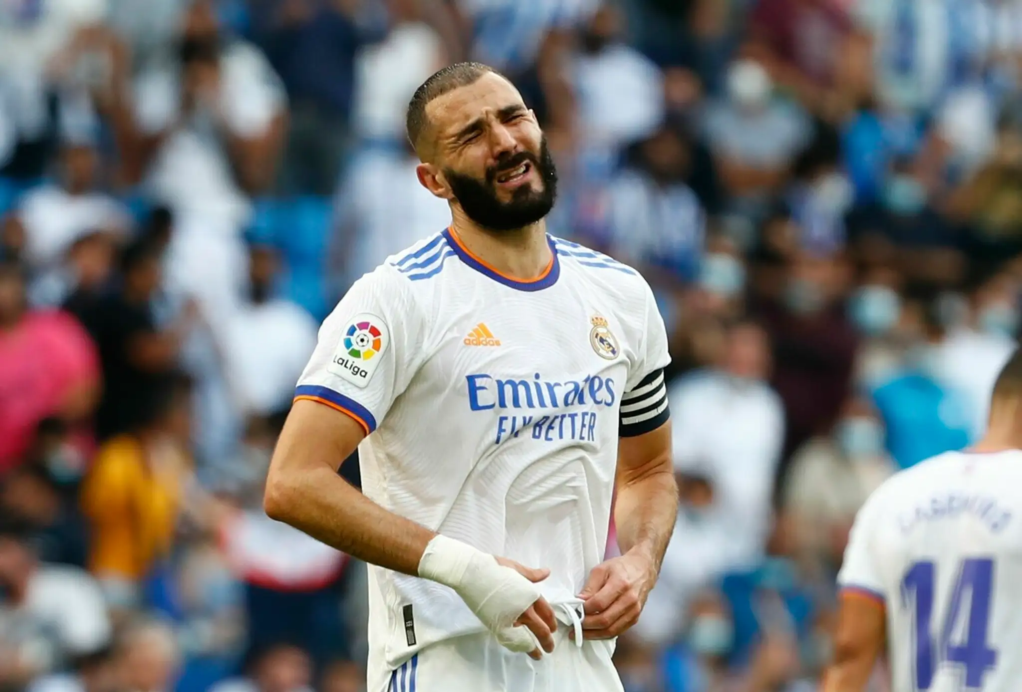 Karim Benzema z Realu Madrid reaguje počas zápasu 8. kola španielskej La Ligy.