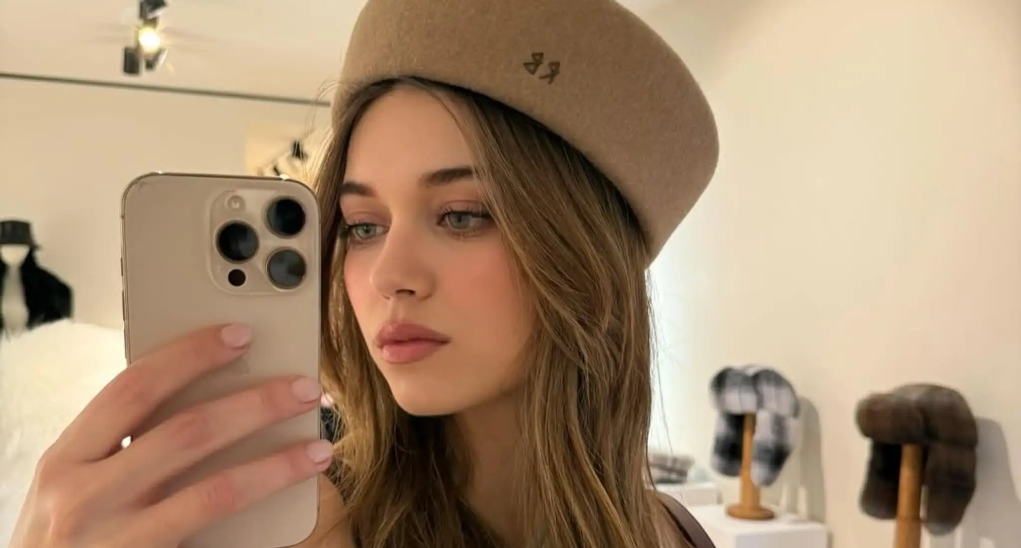 Afra Saraçoğlu
