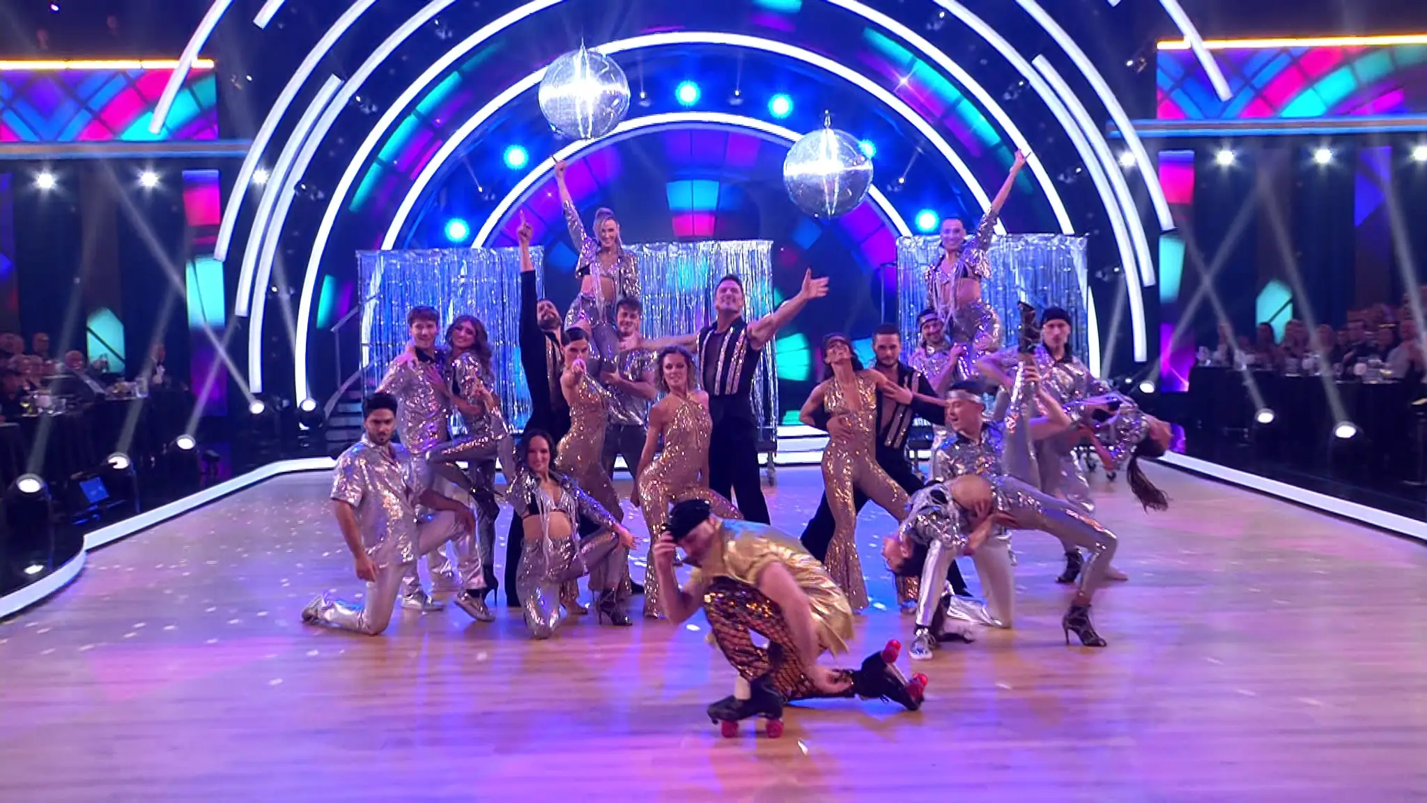 Let's Dance - 6. kolo: Zuzana Porubjaková, Ján Koleník a Jakub Jablonský (disko tanec)