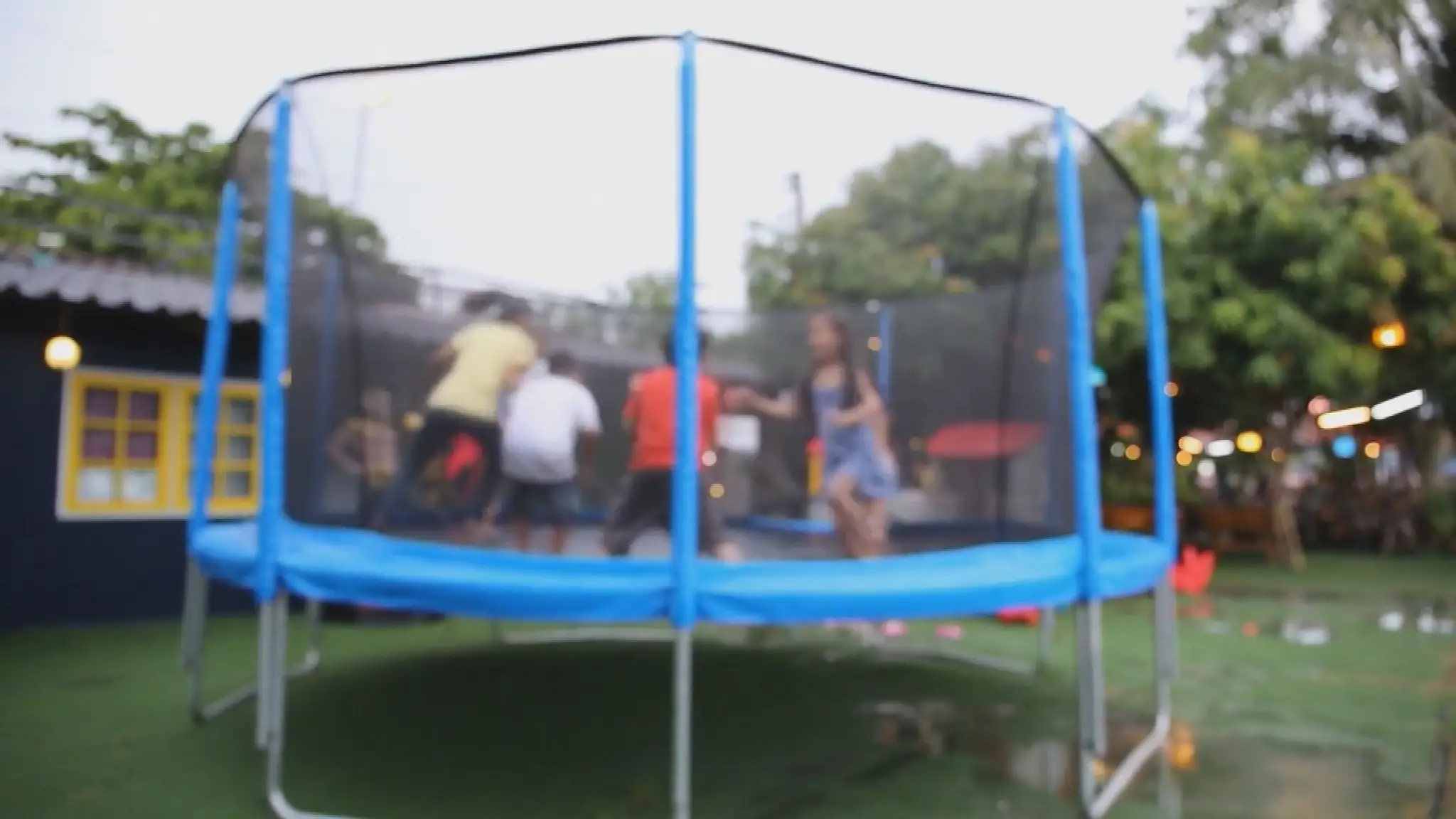 19_PB_Nebezpecne_trampoliny.transfer[1]