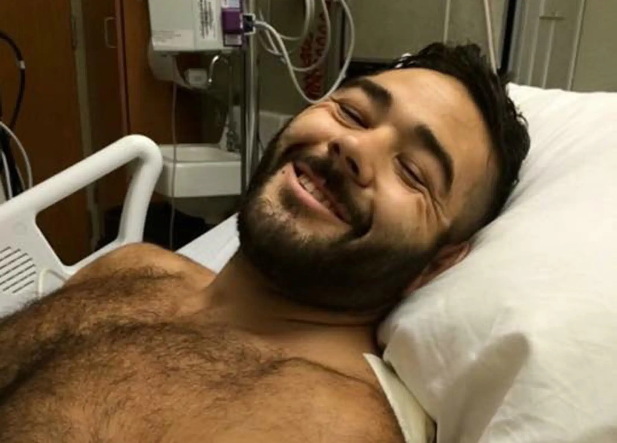 Chris mal obrovské šťastie. Postrelili ho sedemkrát