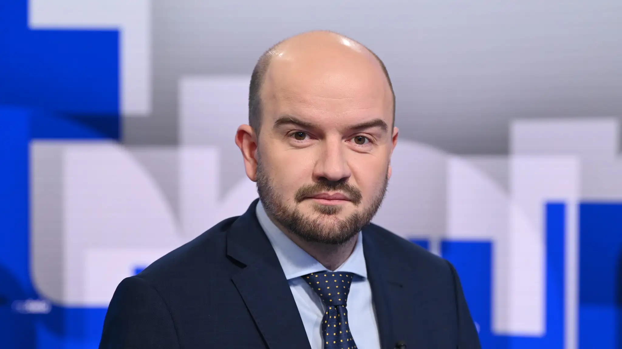 Hosťami relácie Na telo boli Juraj Blanár (Smer-SD) a Martin Dubéci (PS)