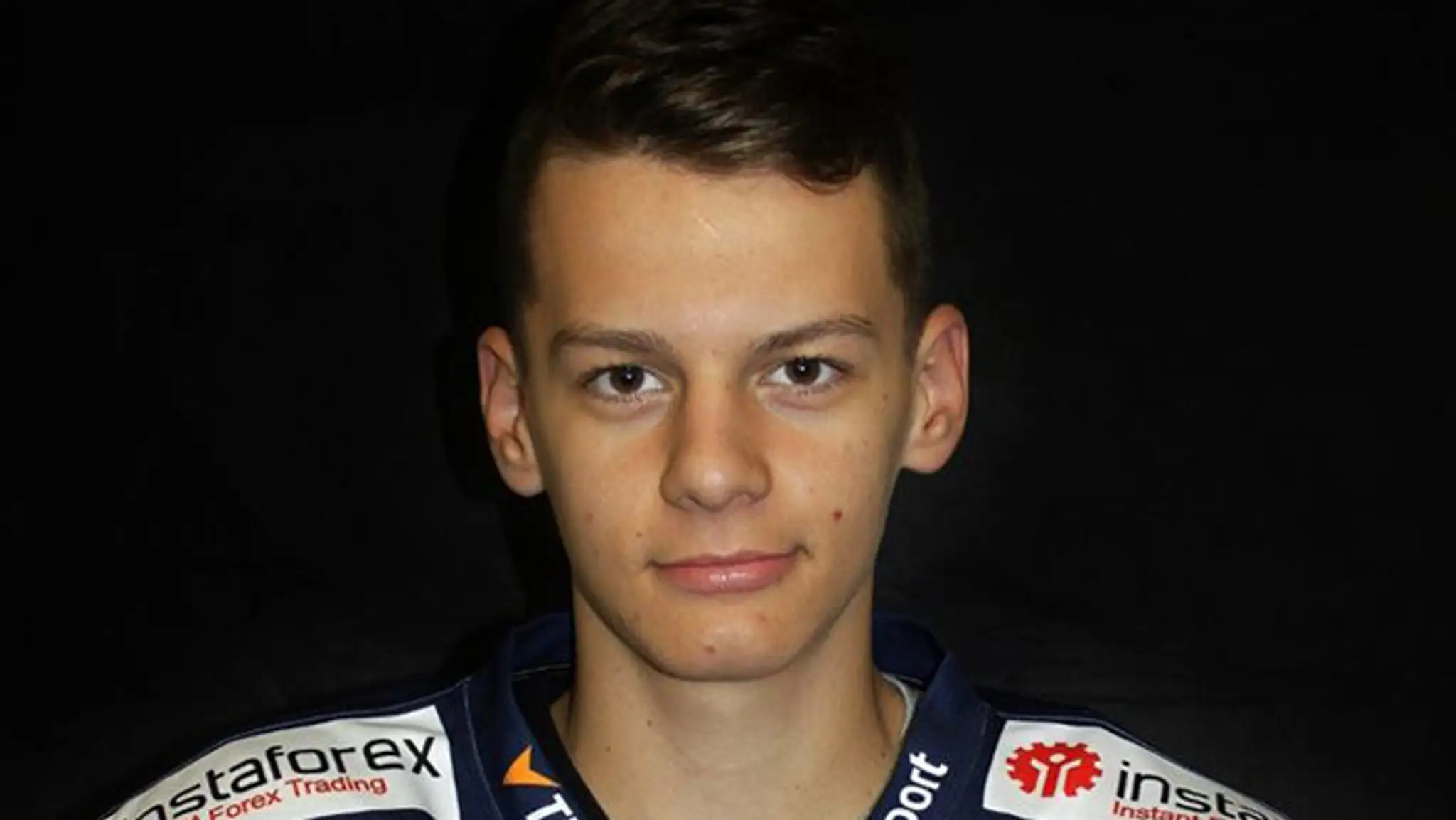 Obranca HKM Zvolen Michal Ivan.