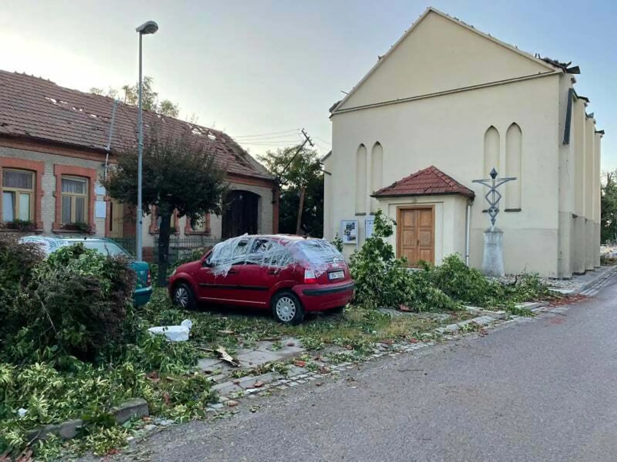 Aktuálne zábery z obce Hrušky.