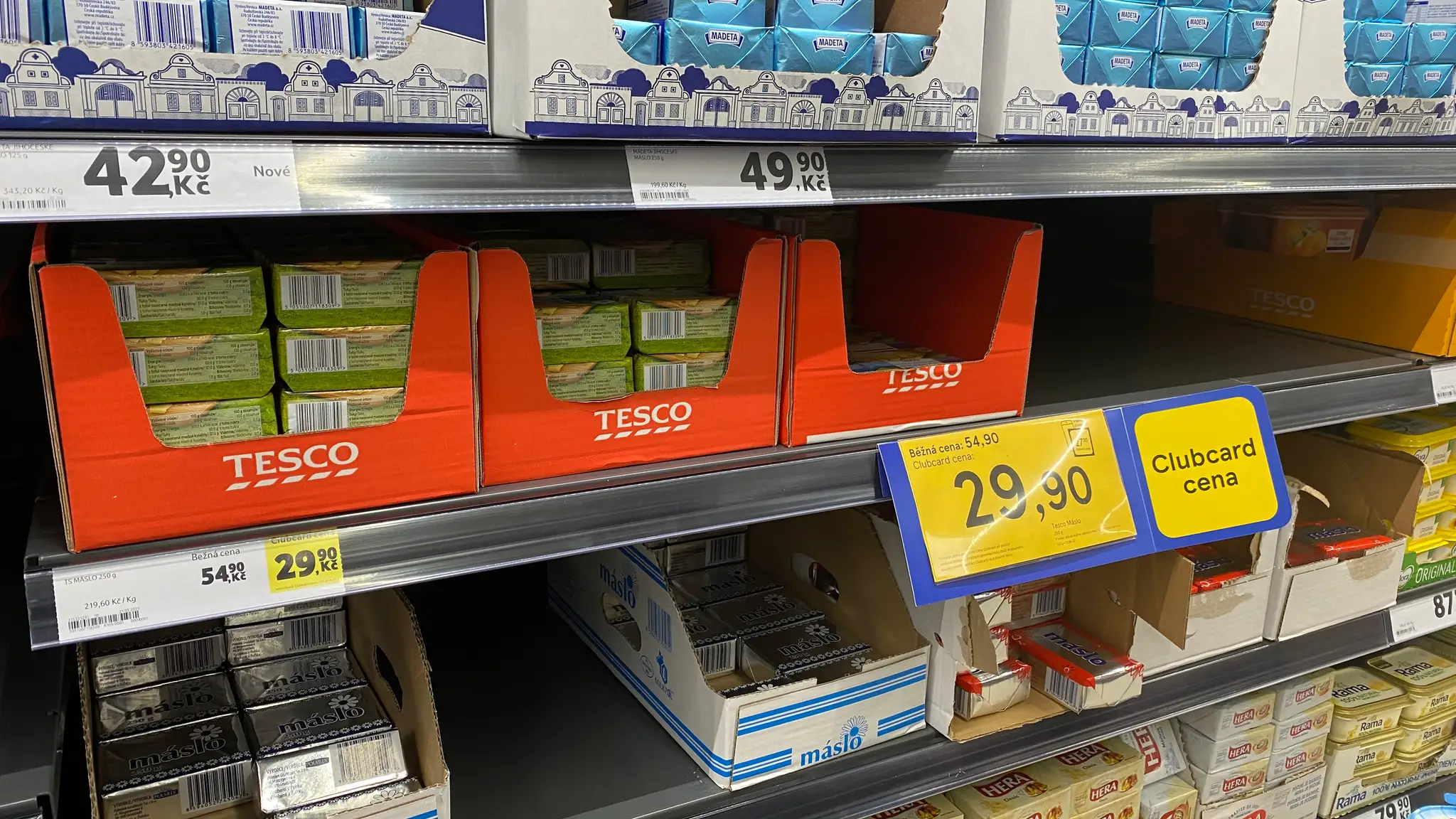 Ceny v Česku a zastropované ceny na Slovensku