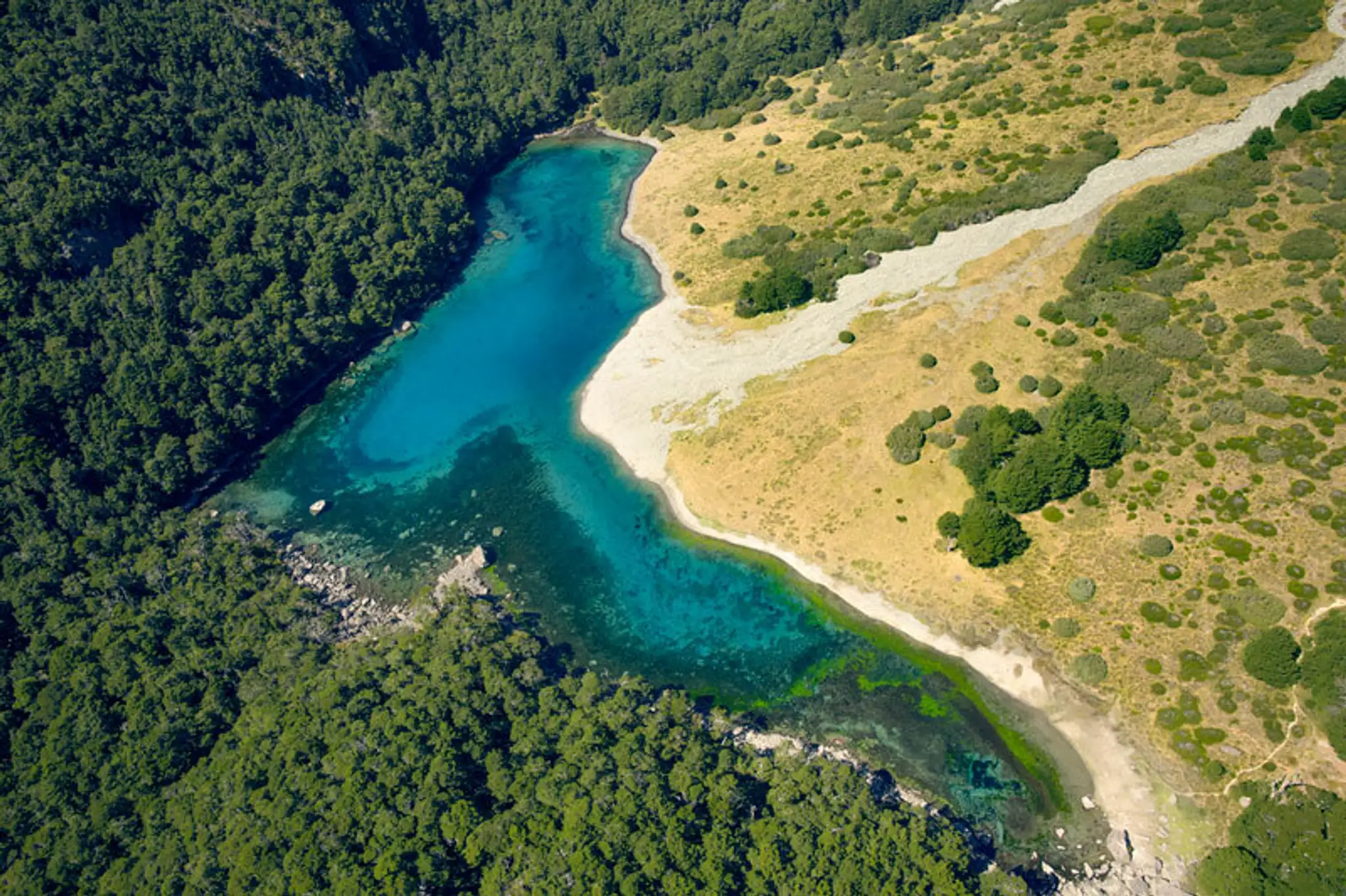 Najčistejšie jazero na svete Blue lake.
