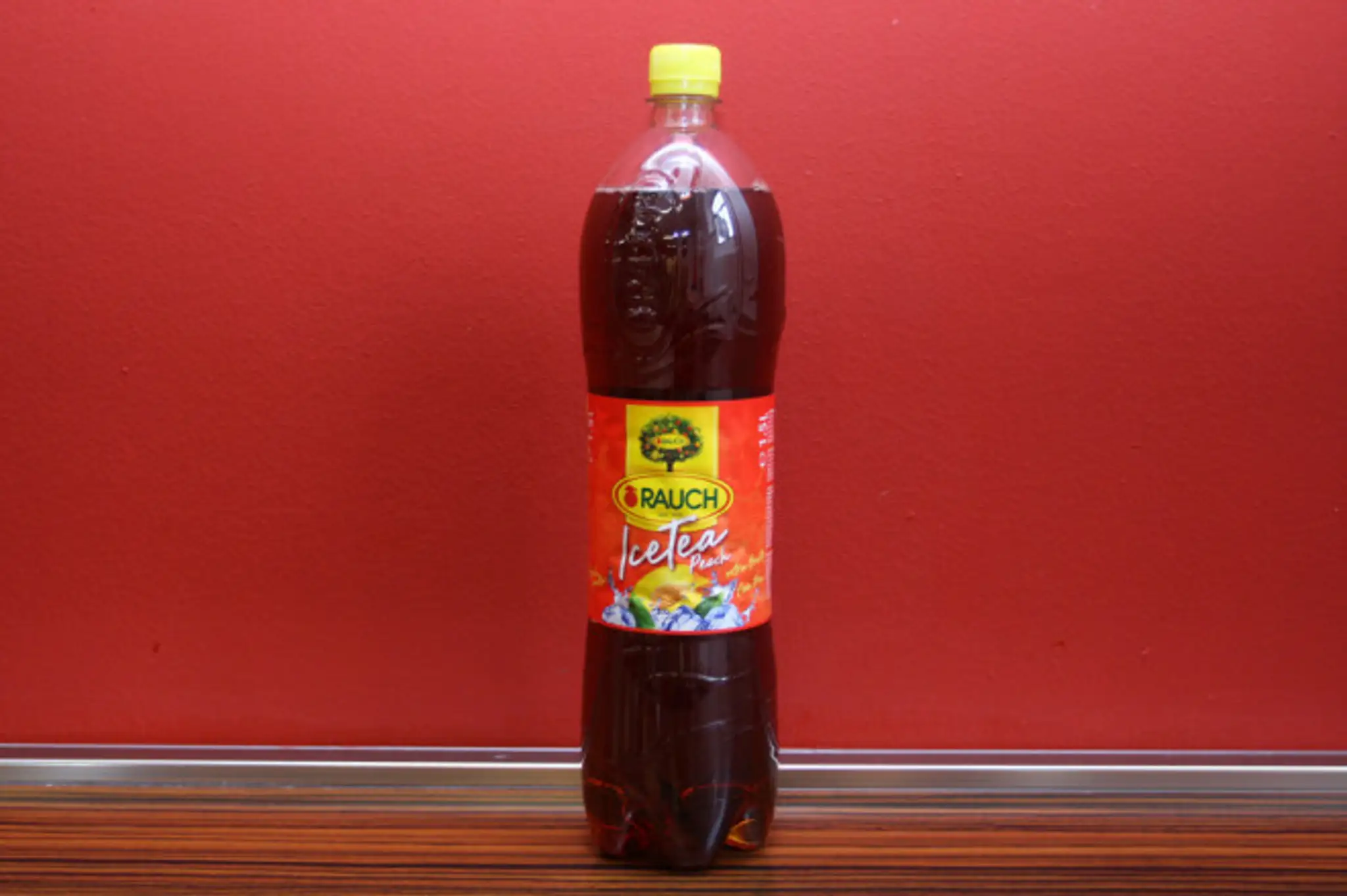 Rauch broskyňový ľadový čaj