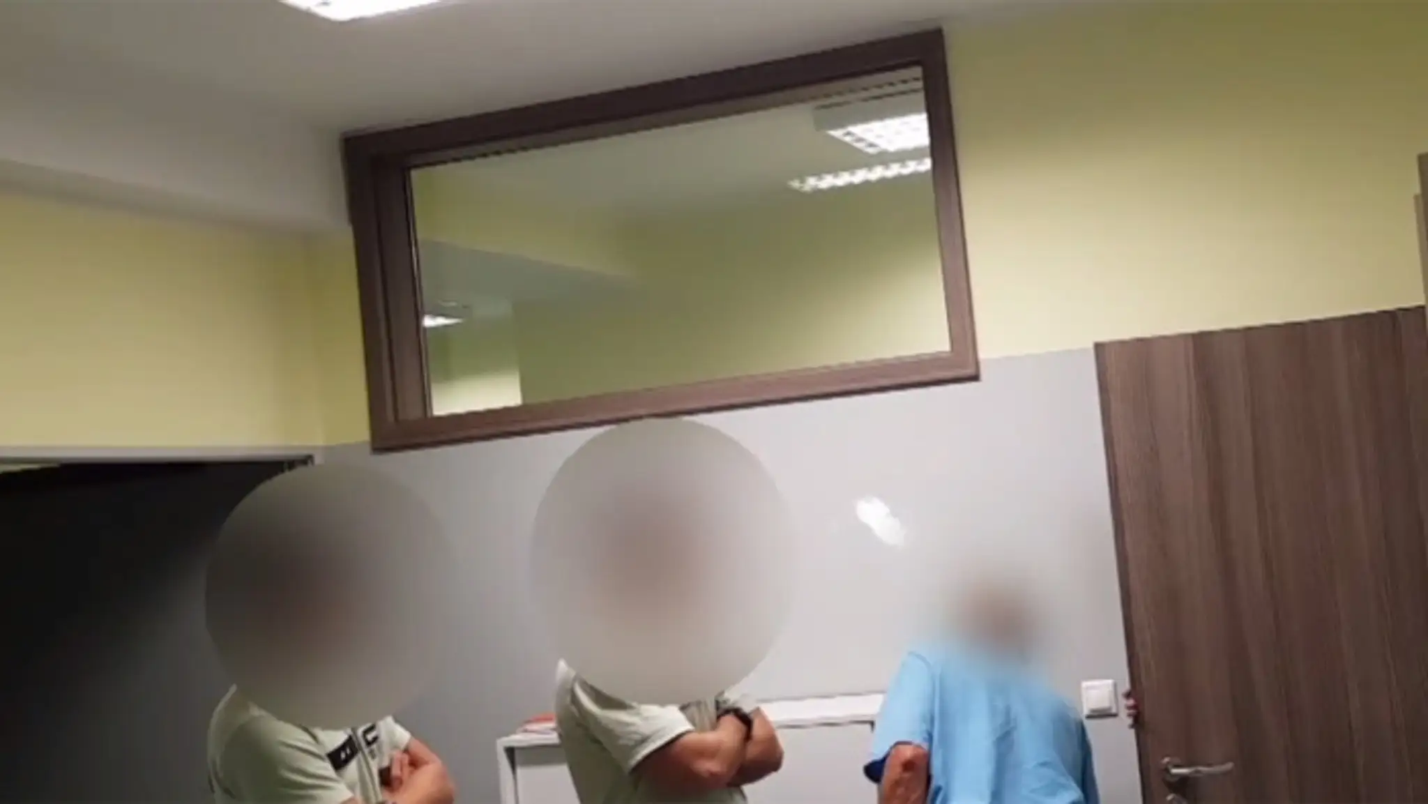 Urológ zo žilinskej nemocnice, ktorý nafúkal