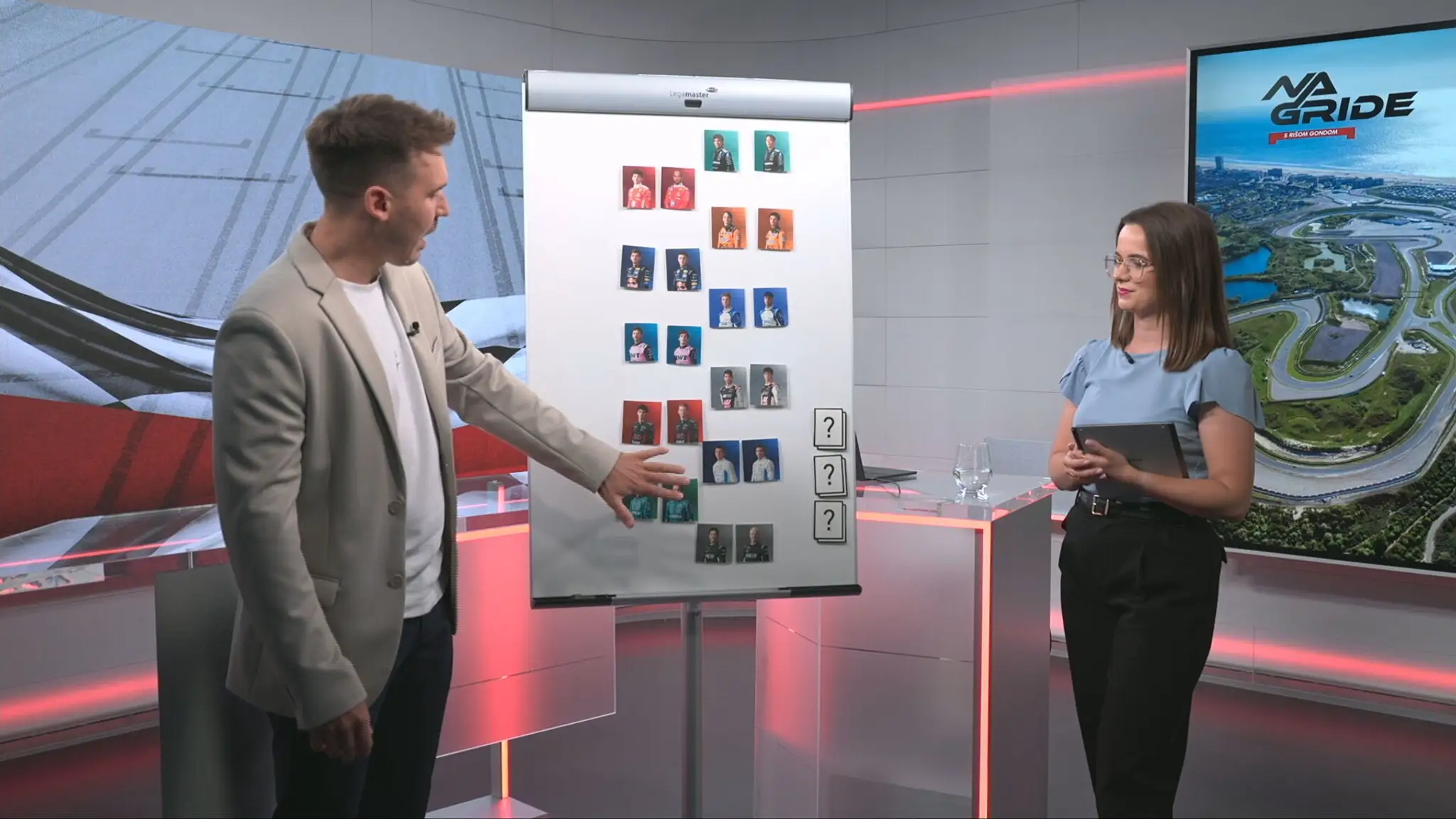 Moderátorka Soňa Kolcunová a Rišo Gonda v štúdiu.