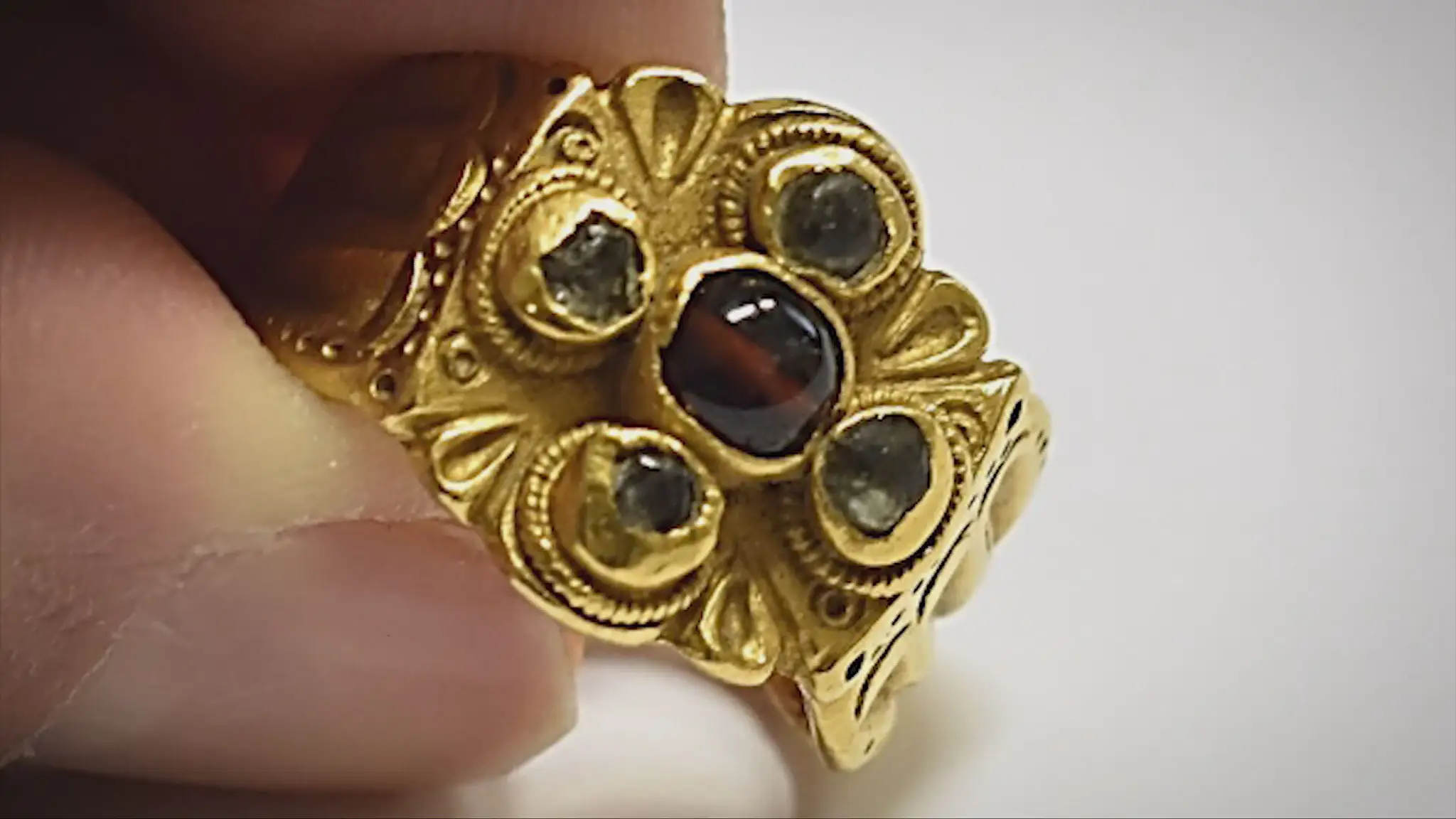 Ukradnutý prsteň