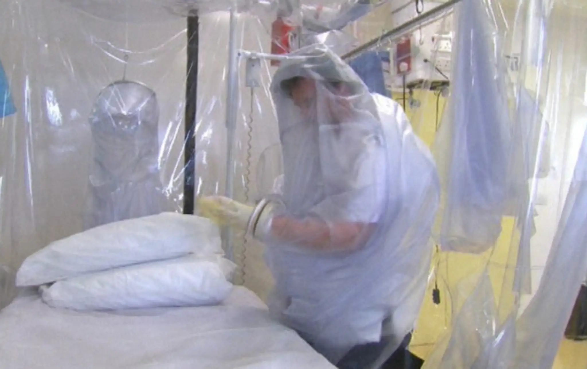 17 ZAHR Ebola USA IKONA.transferweb_jpg_bez_watermarku_1.jpg