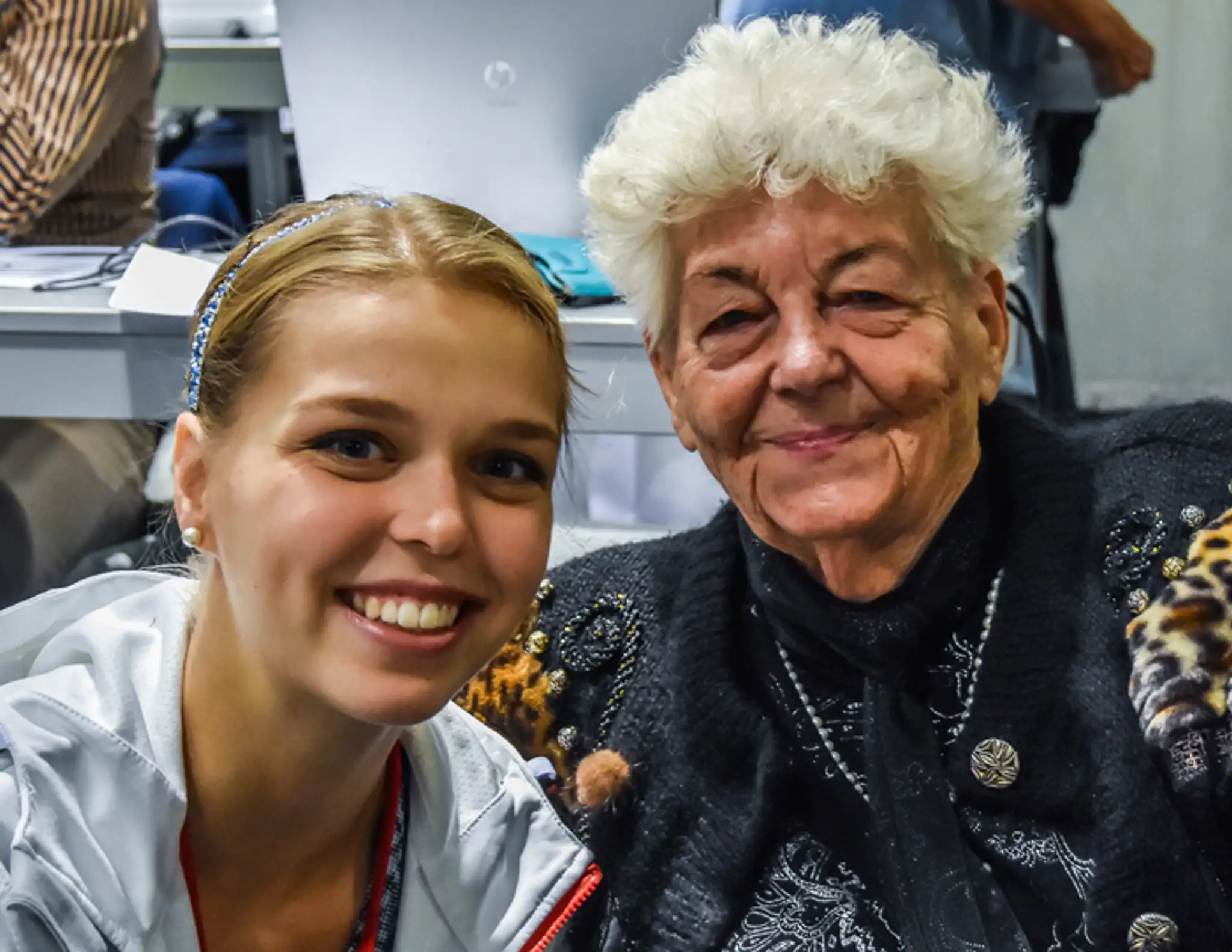 Nikol Rajičová a Hilda Múdra.