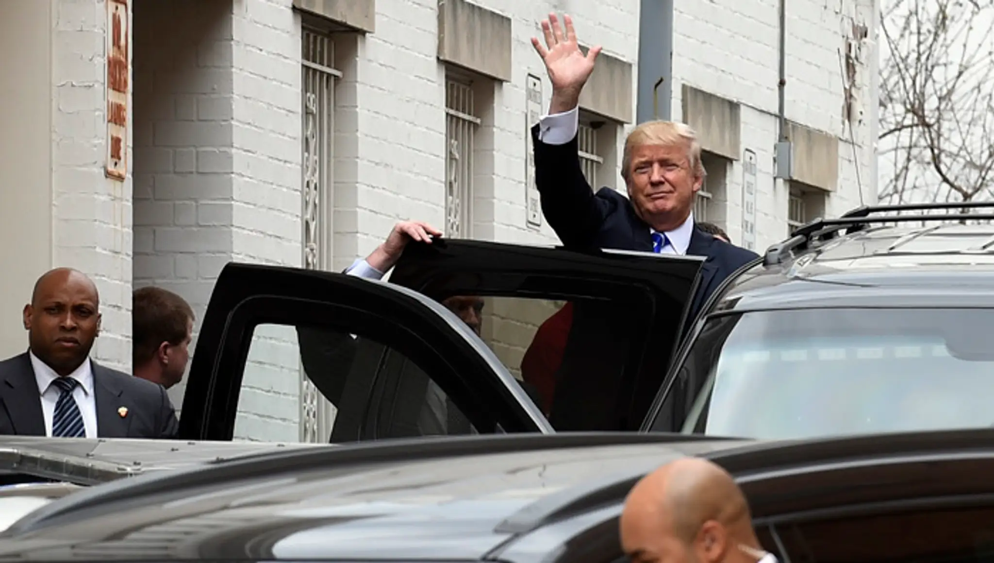 Donald Trump vyhlásil, že Japonsko a Južná Kórea by sa mali vyzbrojiť jadrovým arzenálom, aby mohli čeliť hrozbám zo strany Seve