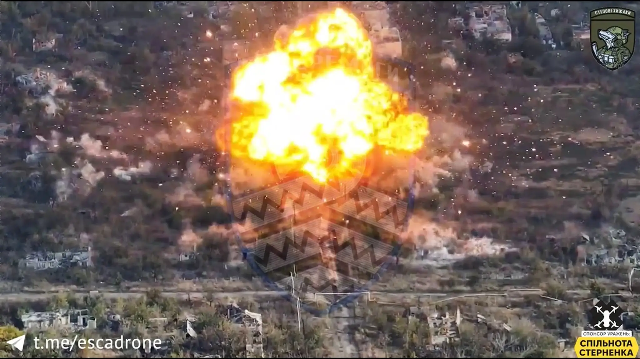 Ukrajinci zničili pri Bachmute raketomet TOS-1A Solncepek.