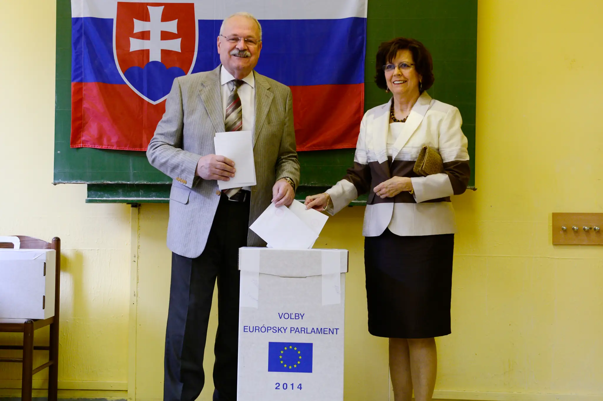 Prezident Ivan Gašparovič s manželkou na Eurovoľbách 2014