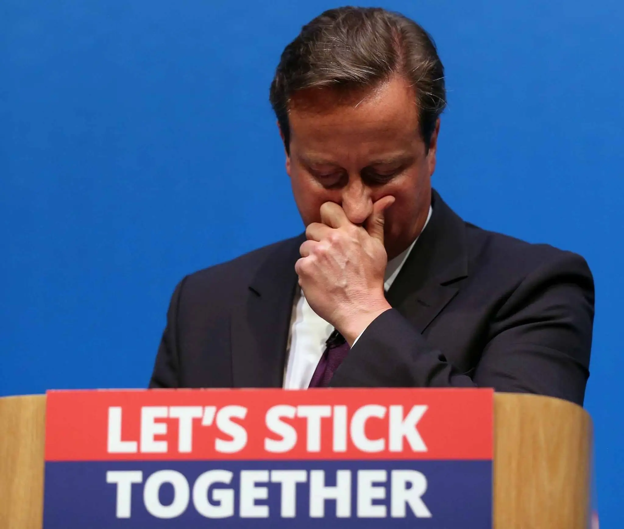 Britský premiér David Cameron sa snaží presvedčiť Škótov, aby zostali v Spojenom kráľovstve.