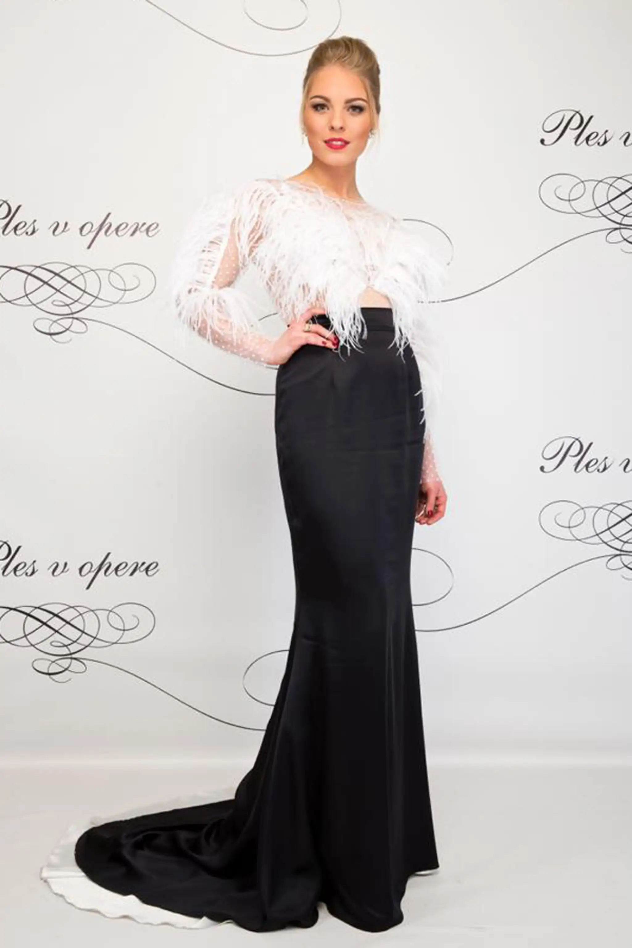 14. Ples v opere: Veronika Ostrihoňová