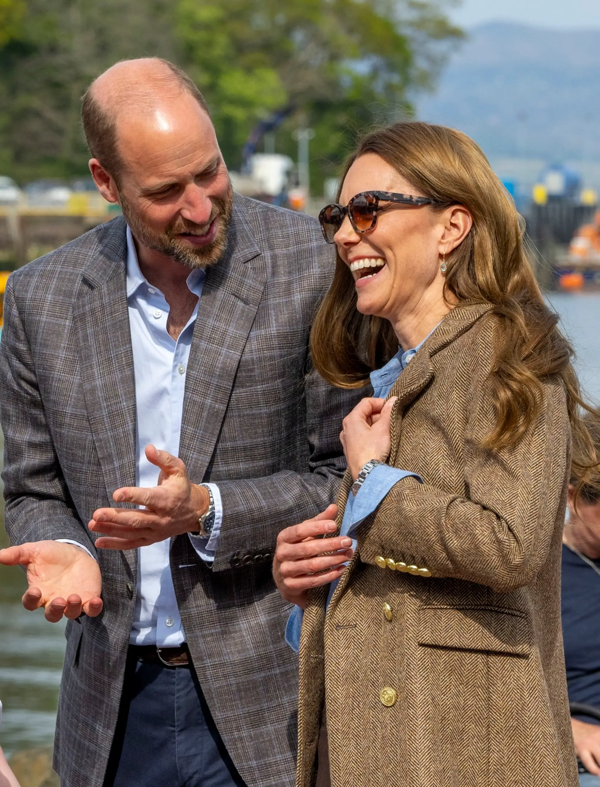 Princ a princezná z Walesu na návšteve ostrova Mull