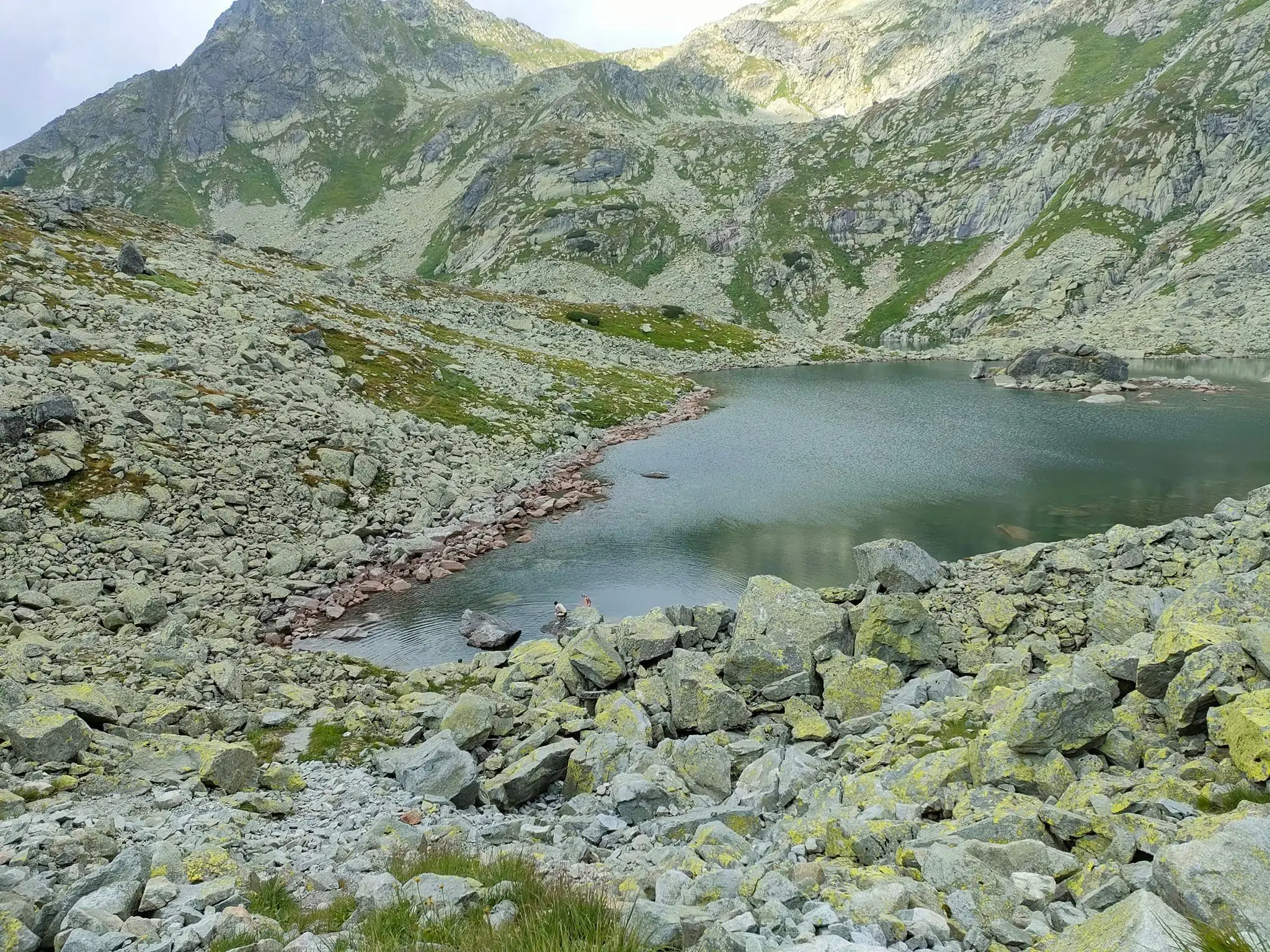 Českú turisti sa schladili v jednom zo Žabích plies