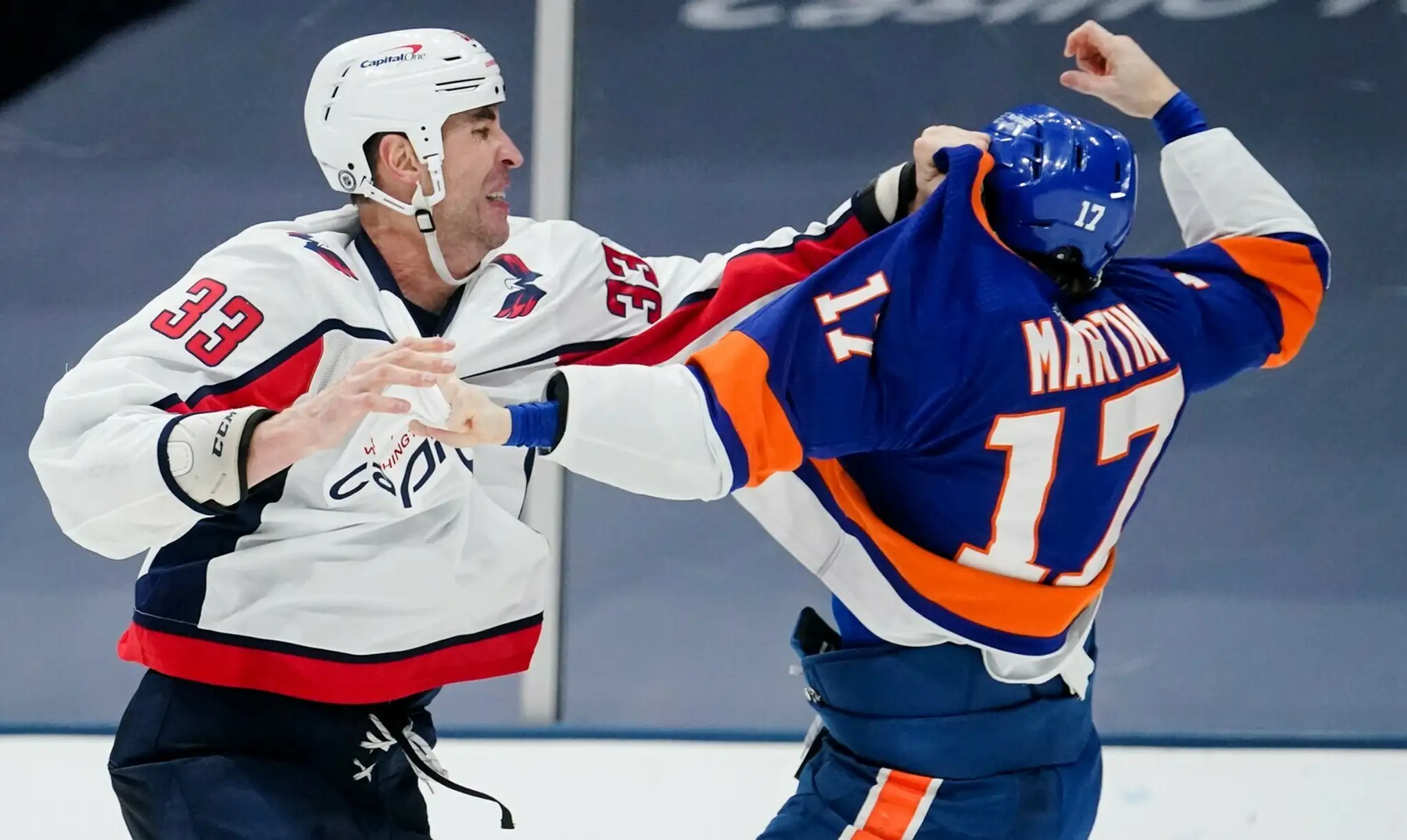 Zdeno Chára vs. Matt Martin.
