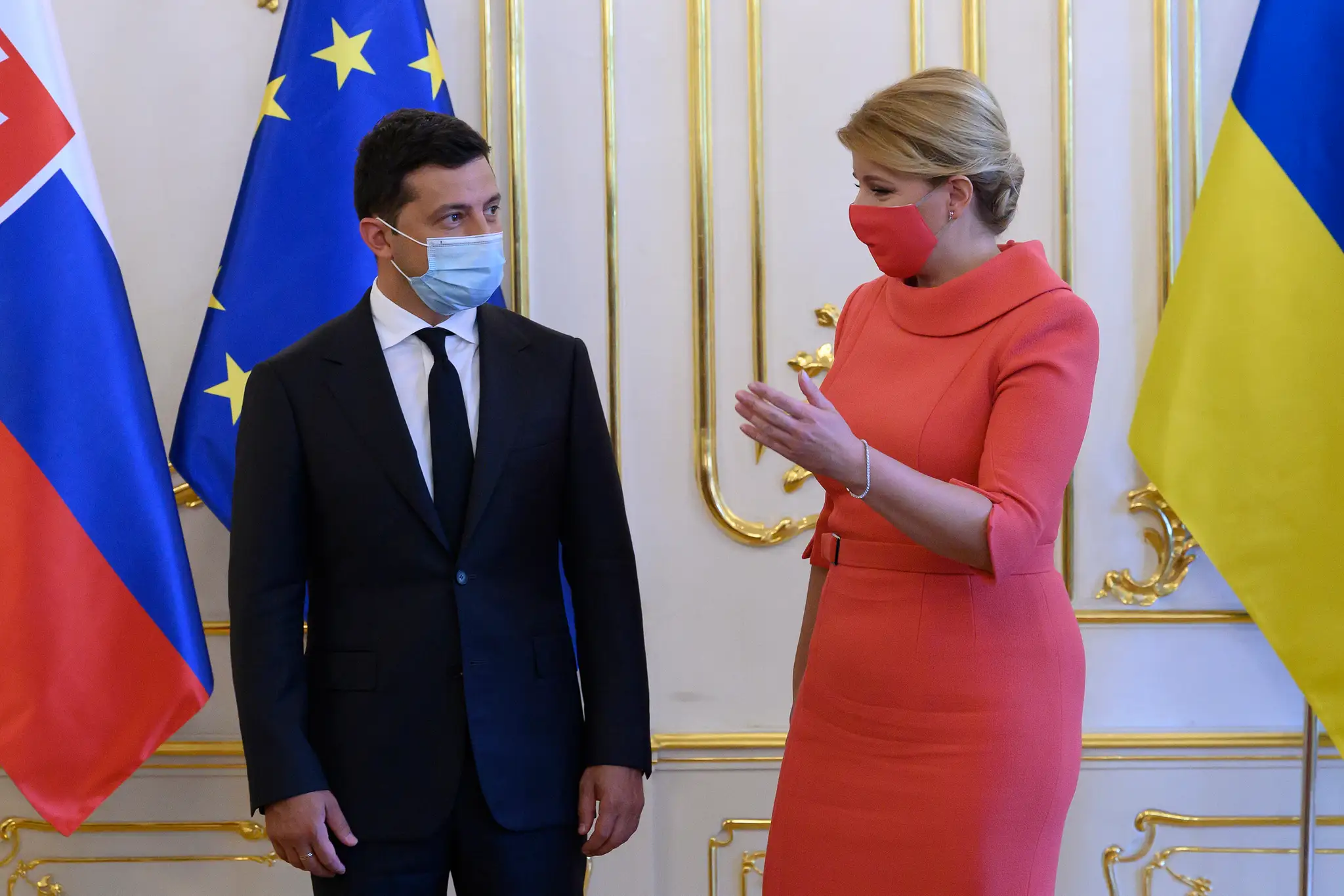 Volodymyr Zelenskyj a Zuzana Čaputová.