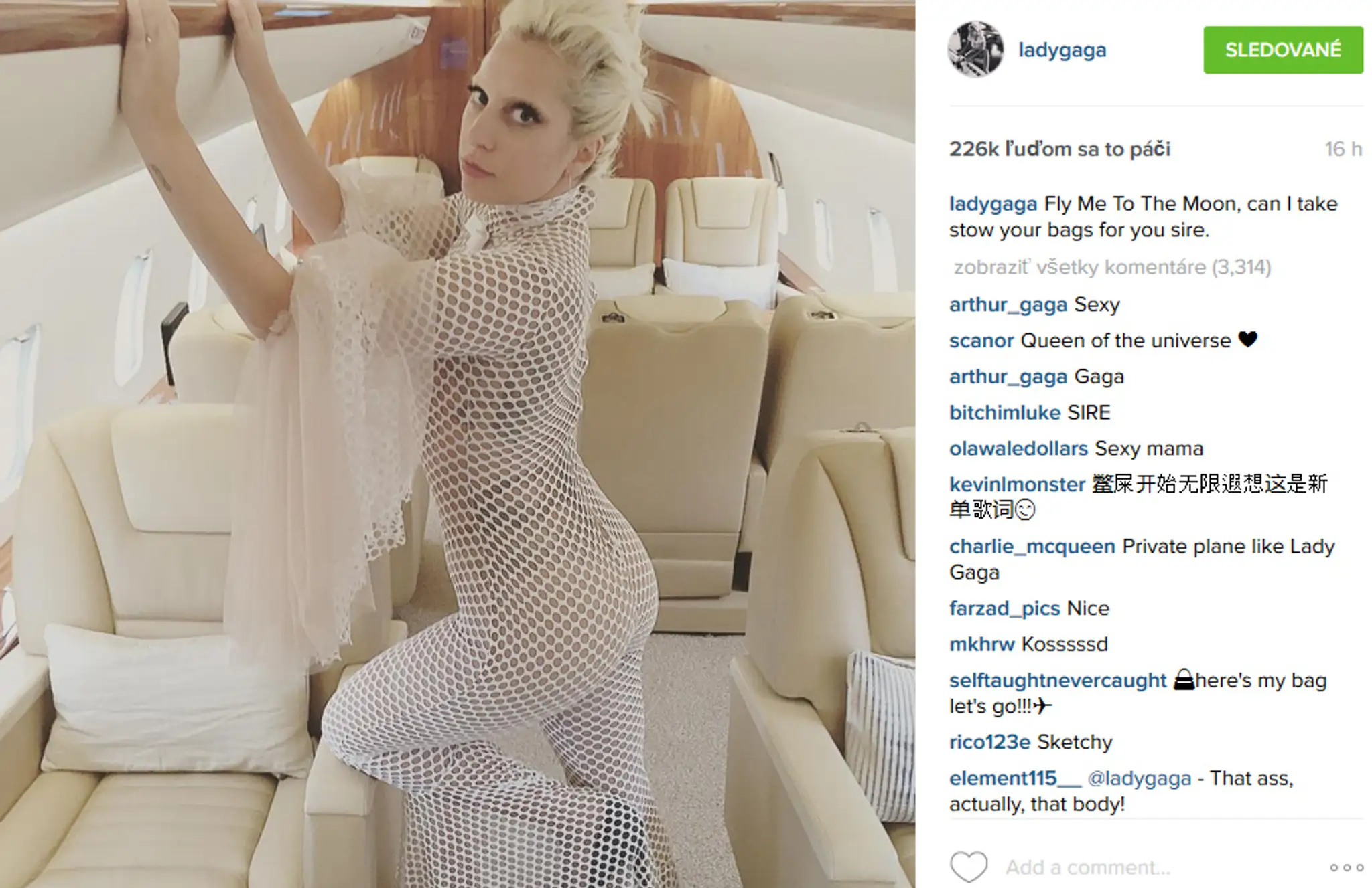 Lady Gaga v súkromnom lietadle.