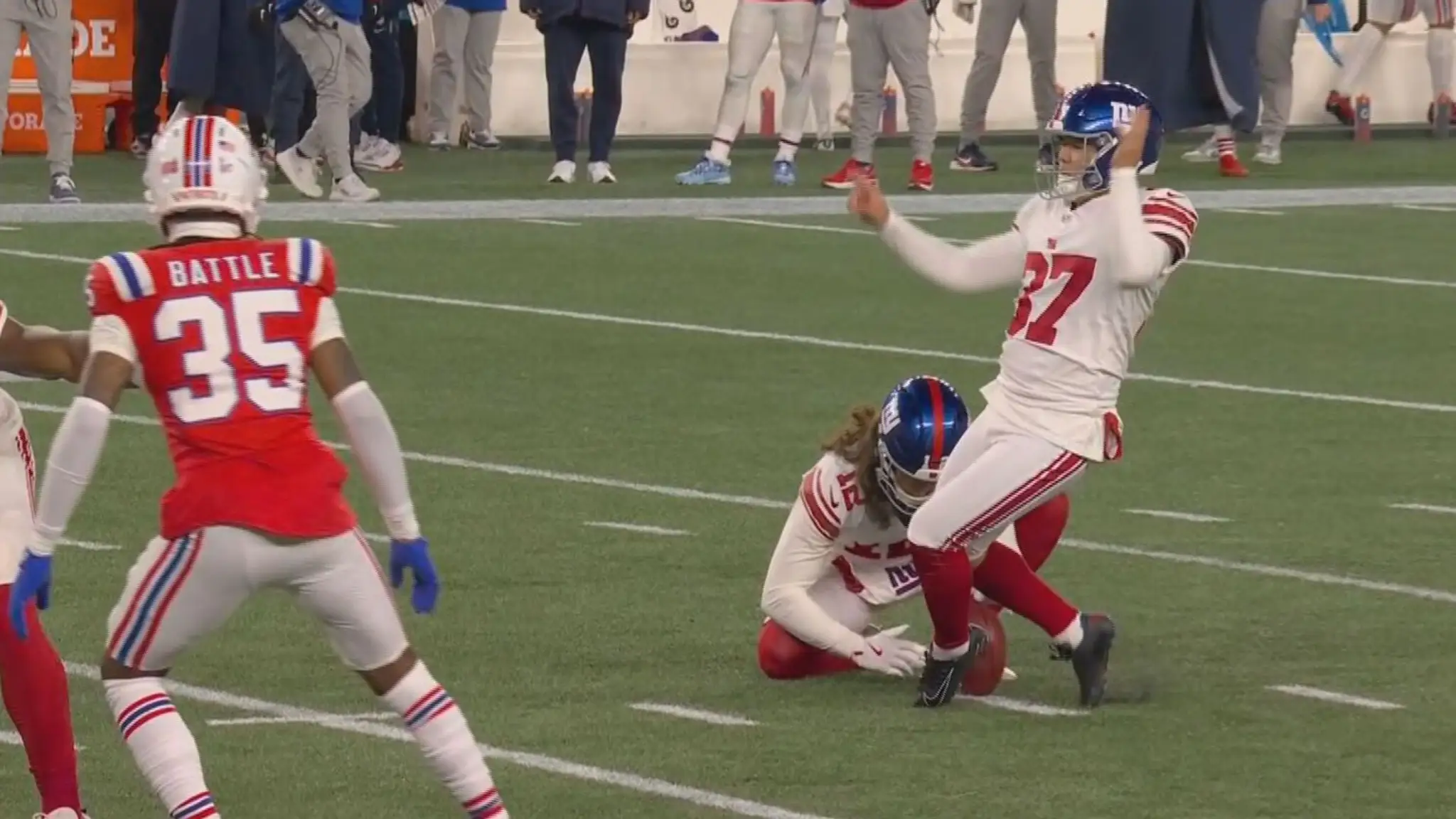 younghoe nfl americký futbal