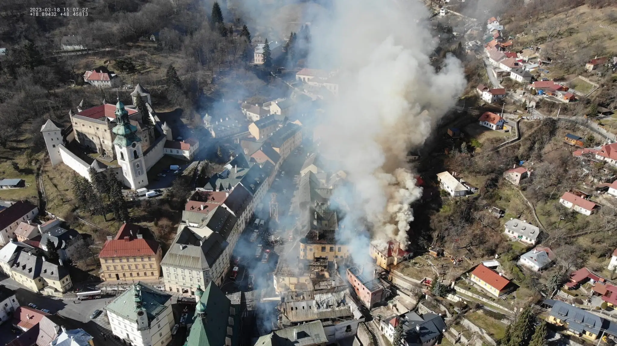 Požiar v centre Banskej Štiavnice.