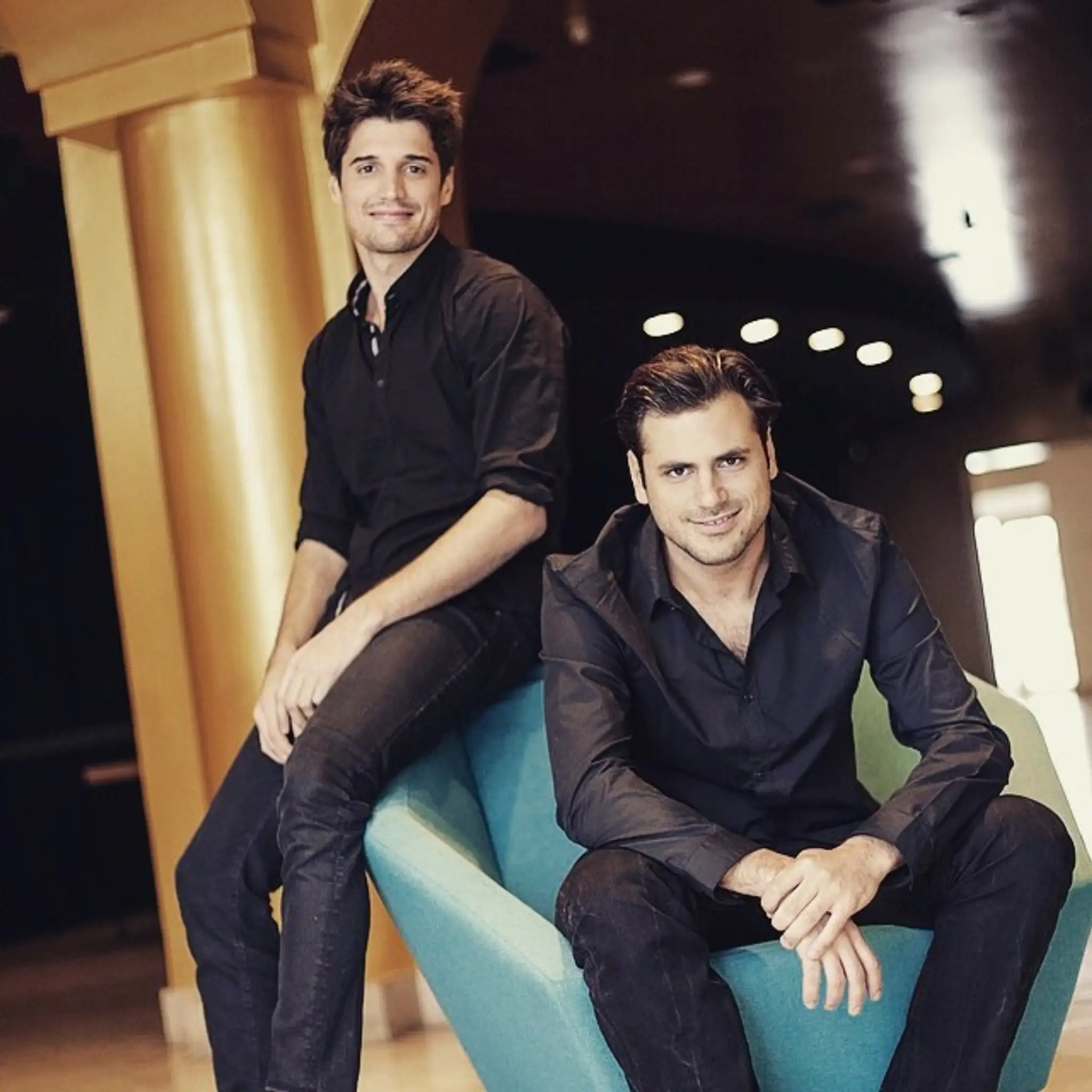 2cellos.jpg