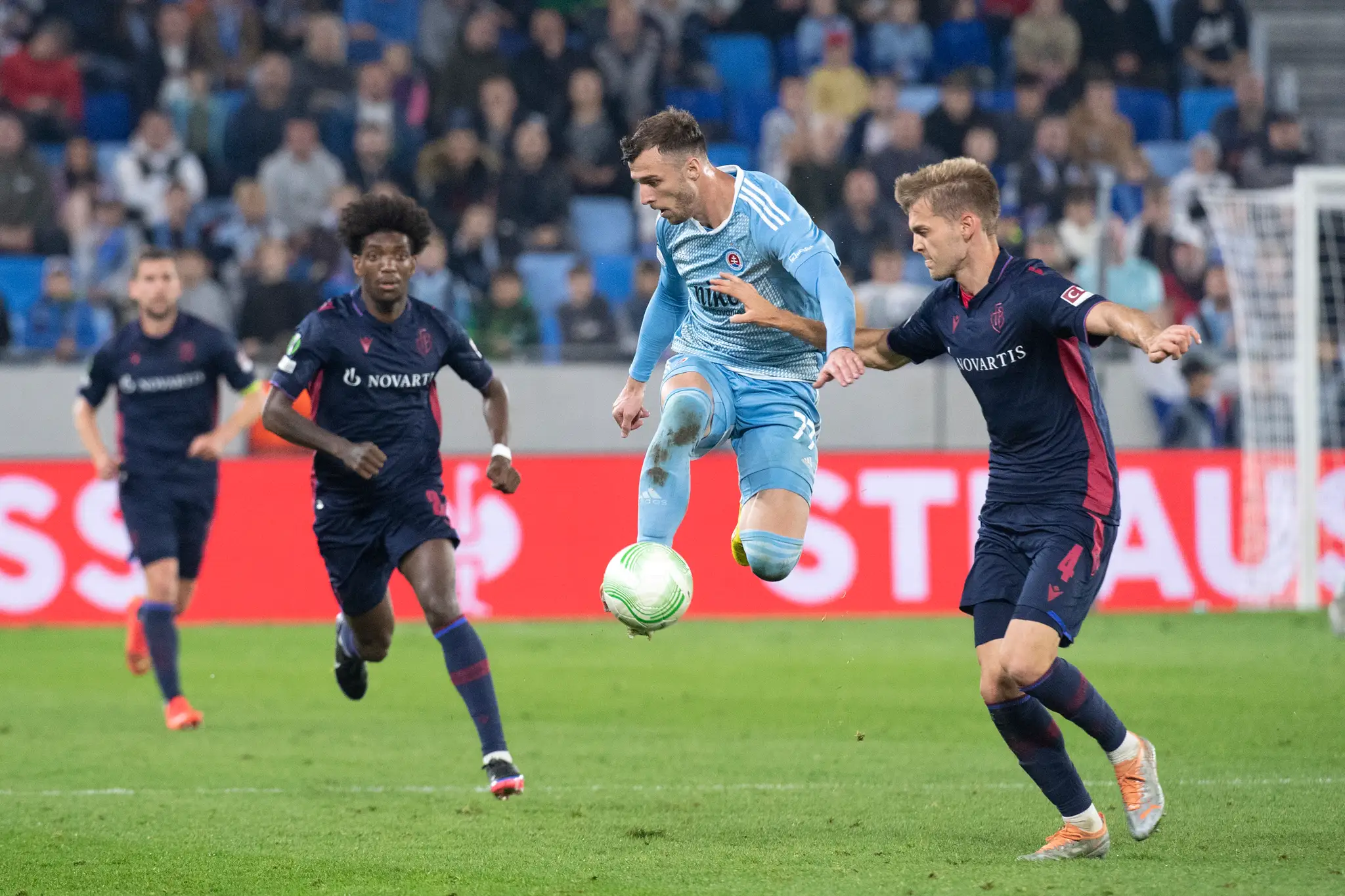 Momentka zo zápasu Slovan - Bazilej