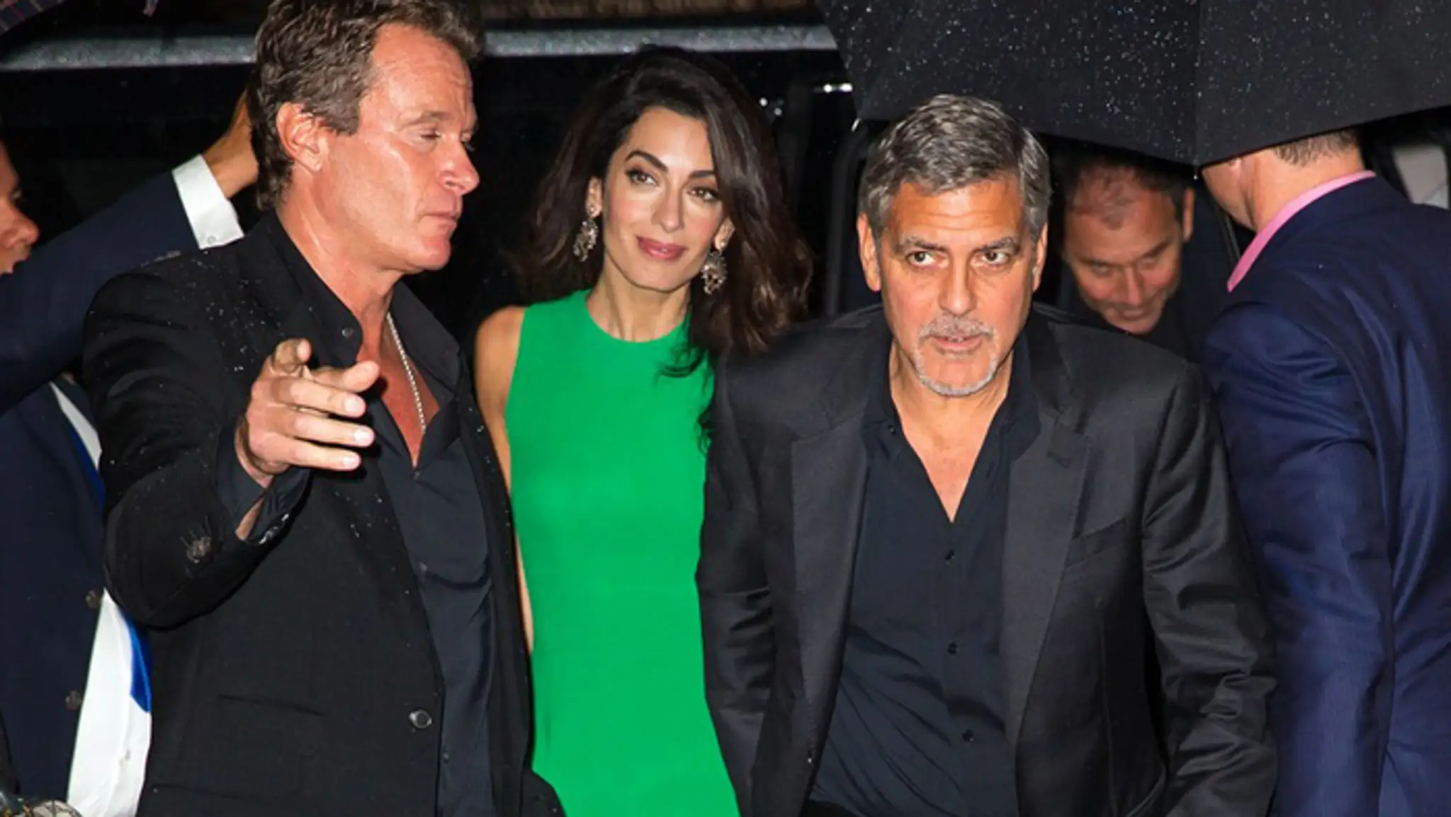 Amal Clooney s manželom Georgeom Clooneym.