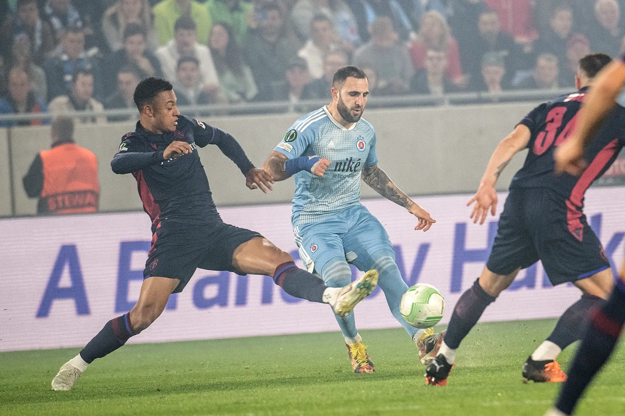 Momentka zo zápasu Slovan - Bazilej