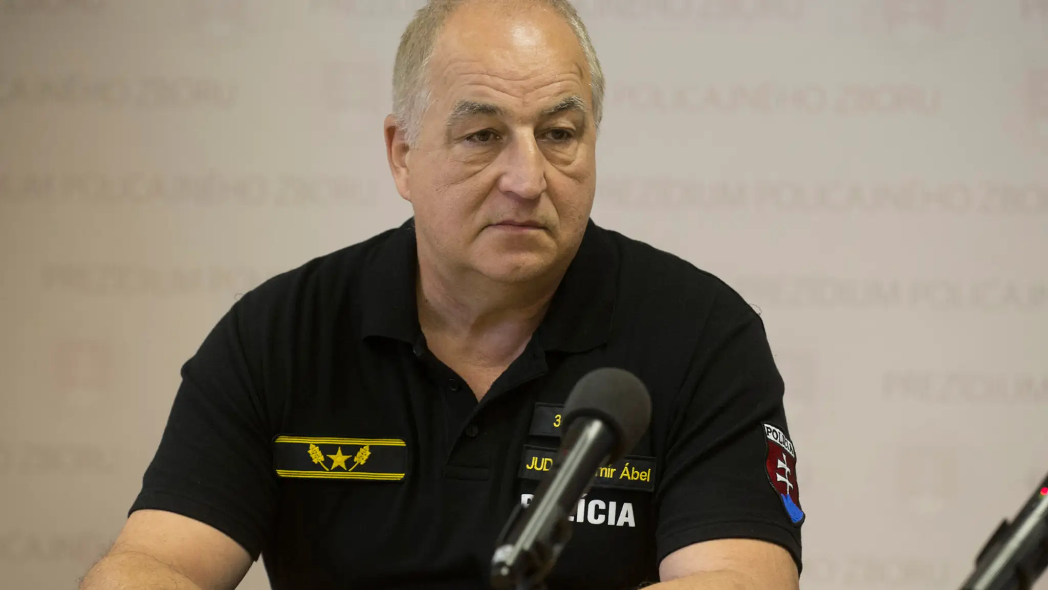 Viceprezident Policajného zboru gen. Ľubomír Ábel  počas tlačovej konferencie.