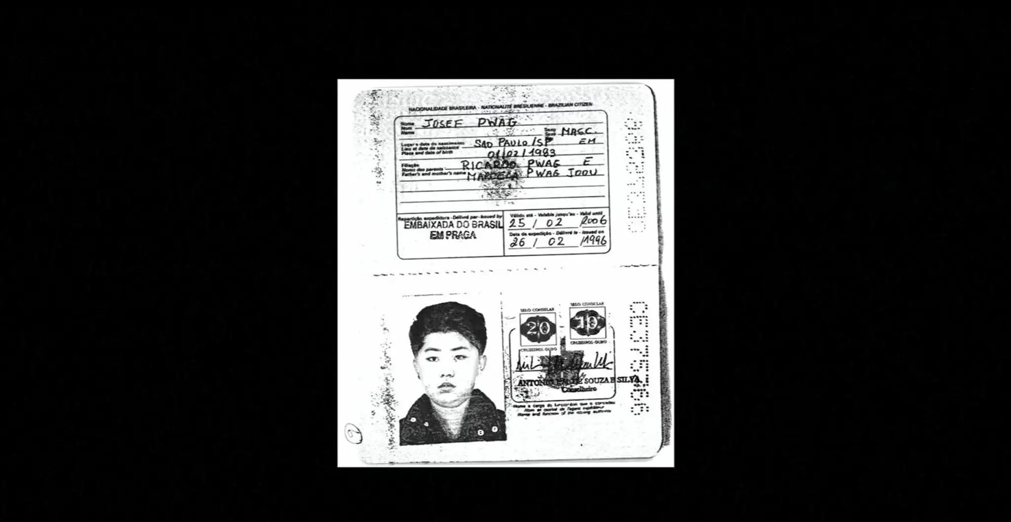 Cestovný doklad rovnakej krajiny Kim Čong-ila. 