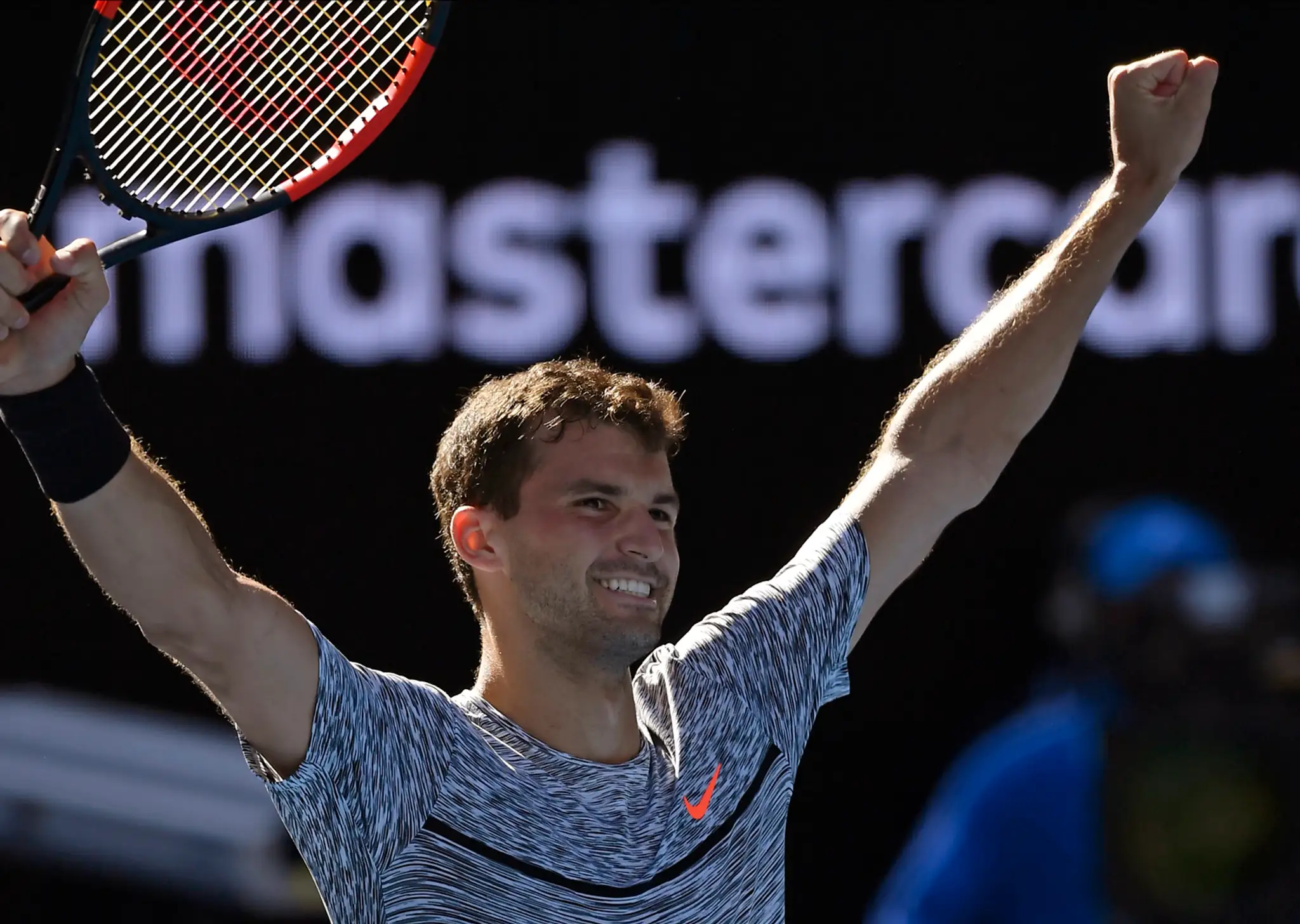 Bulhar Grigor Dimitrov jasá po triumfe vo štvrťfinále Australian Open nad Davidom Goffinom.