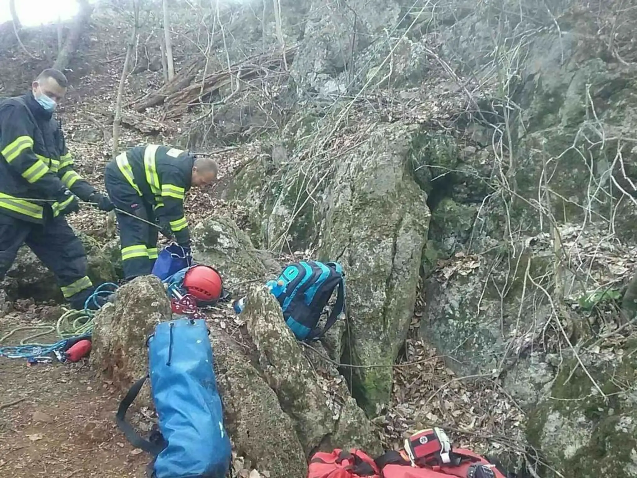 Záchranná akcia v jaskyni v obci Hubina.