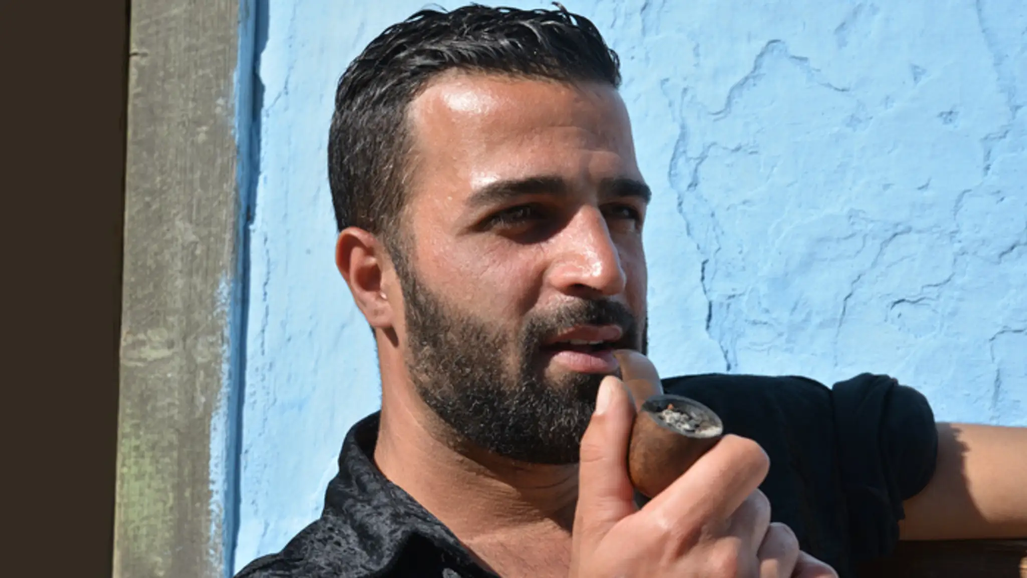 Farma 5, Reza Givili