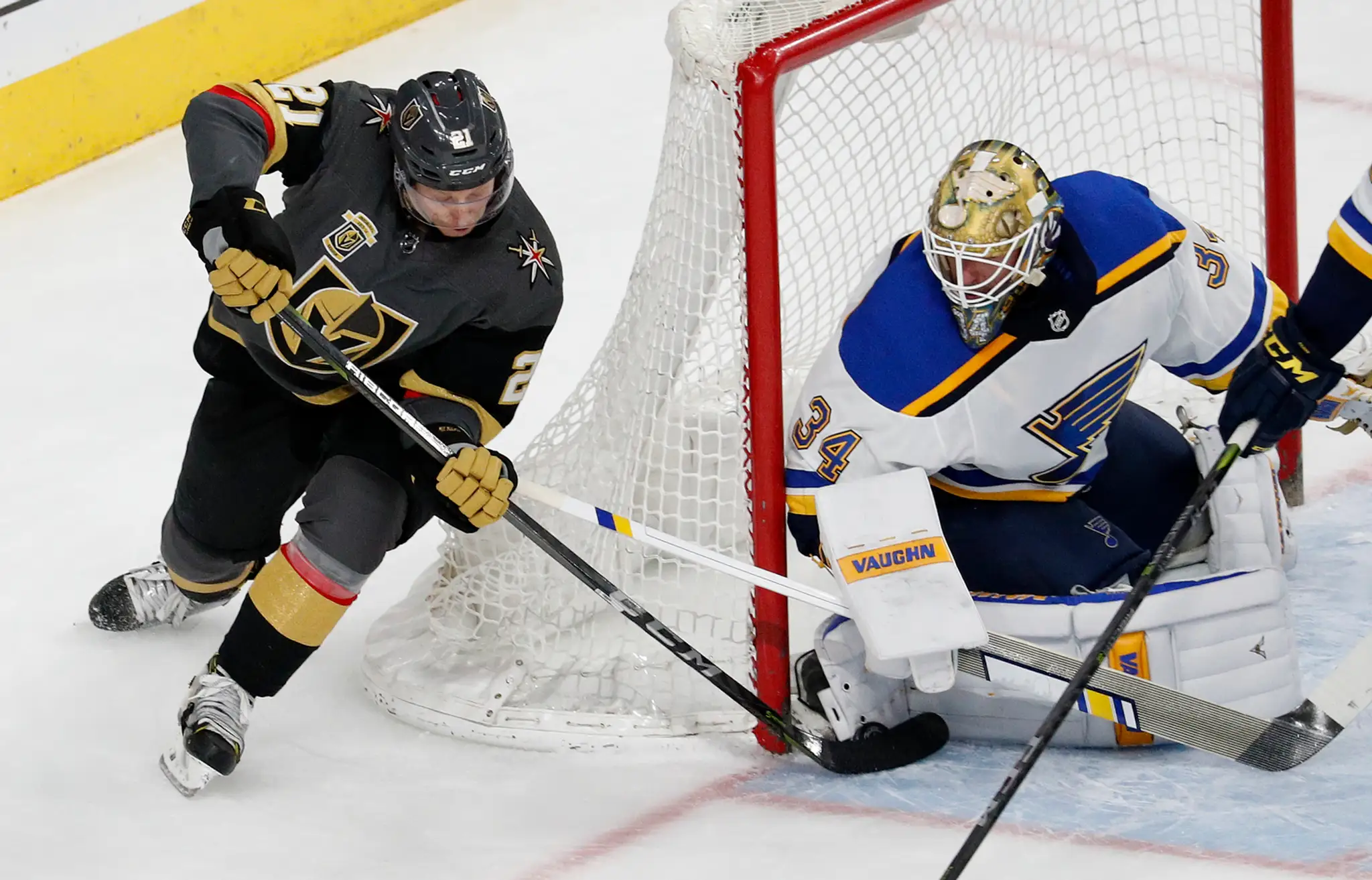 Vegas zvíťazilo nad St. Louis 4:3 po predĺžení. 