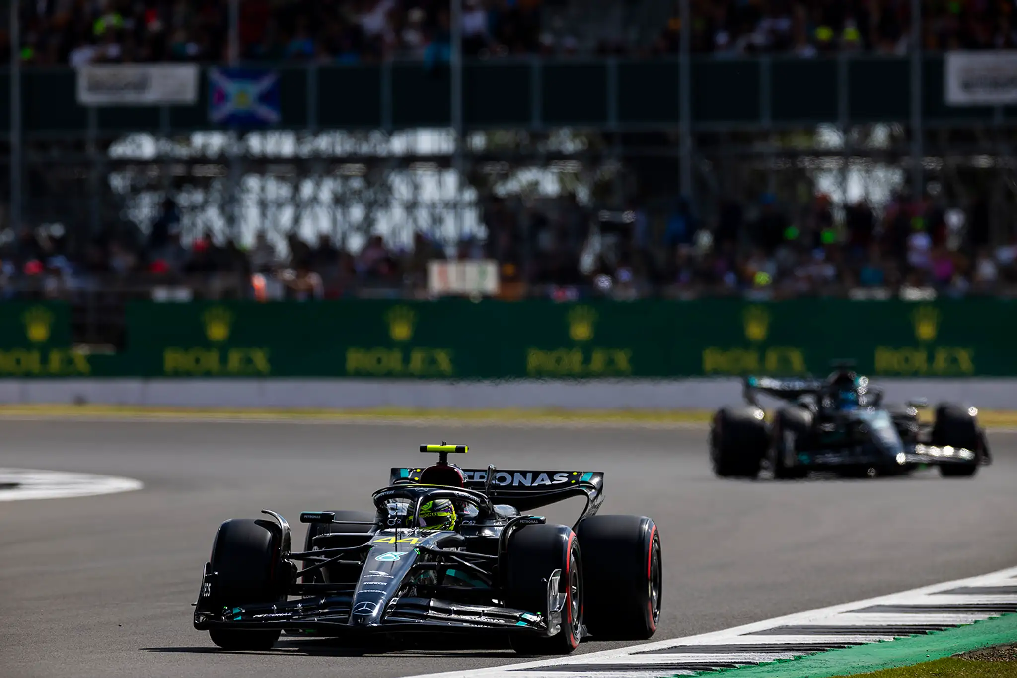 Lewis Hamilton na Mercedese.