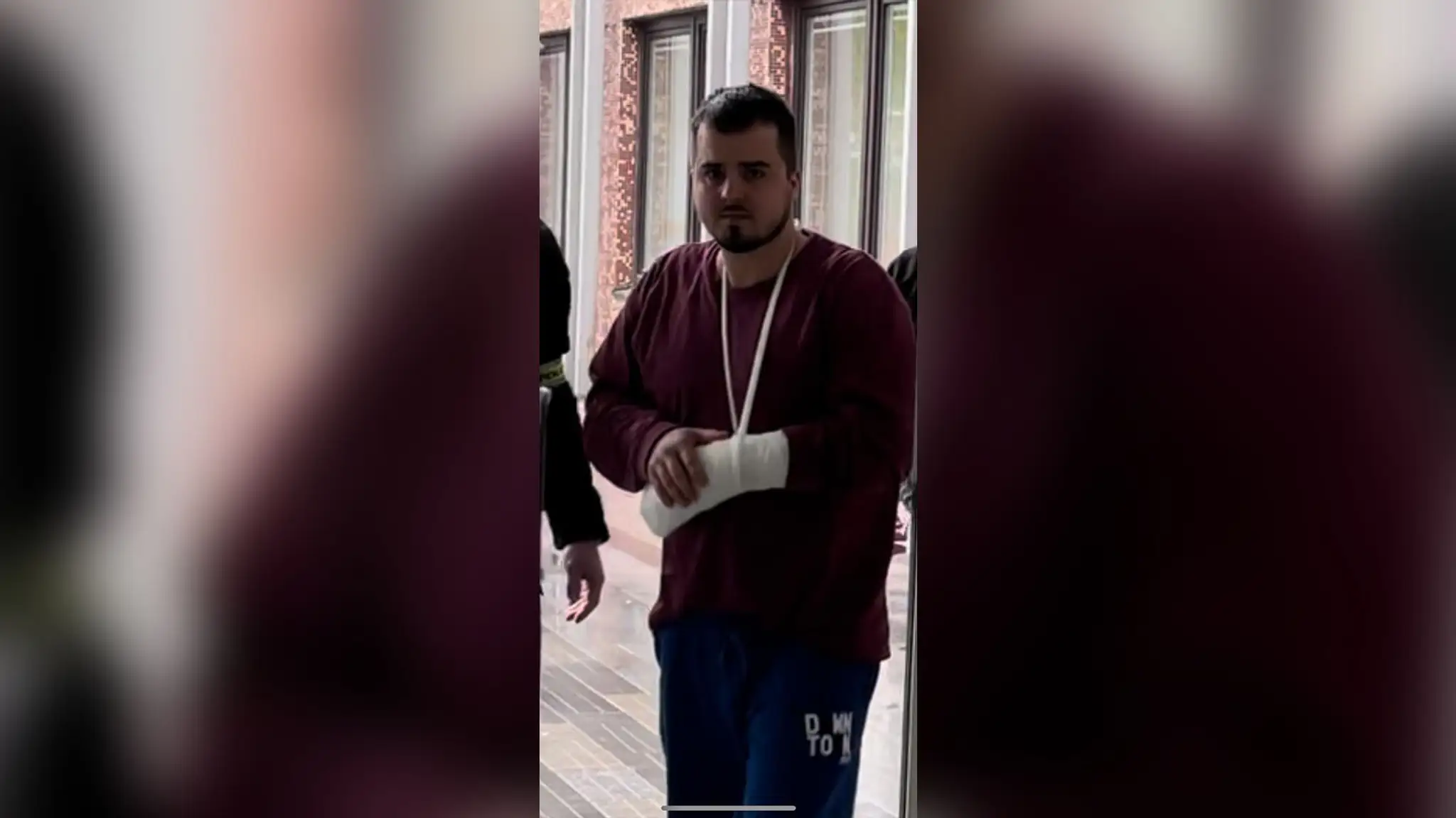 Na snímke útočník, ktorý dobodal po hádke muža v Púchove.